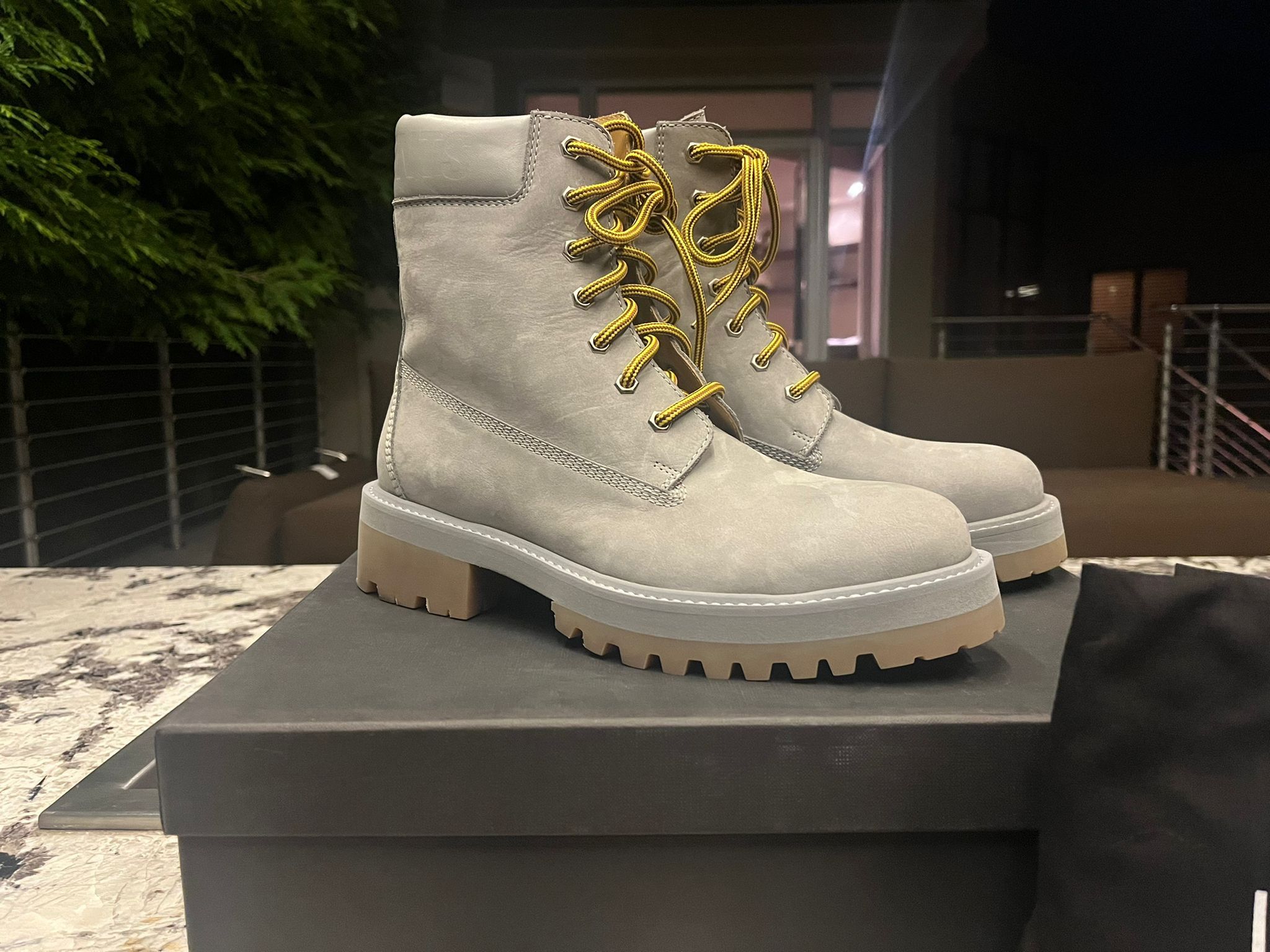 Vetements Timberland Lace Up Boots in Grey Size US 8 / EU 41 - 4 Thumbnail