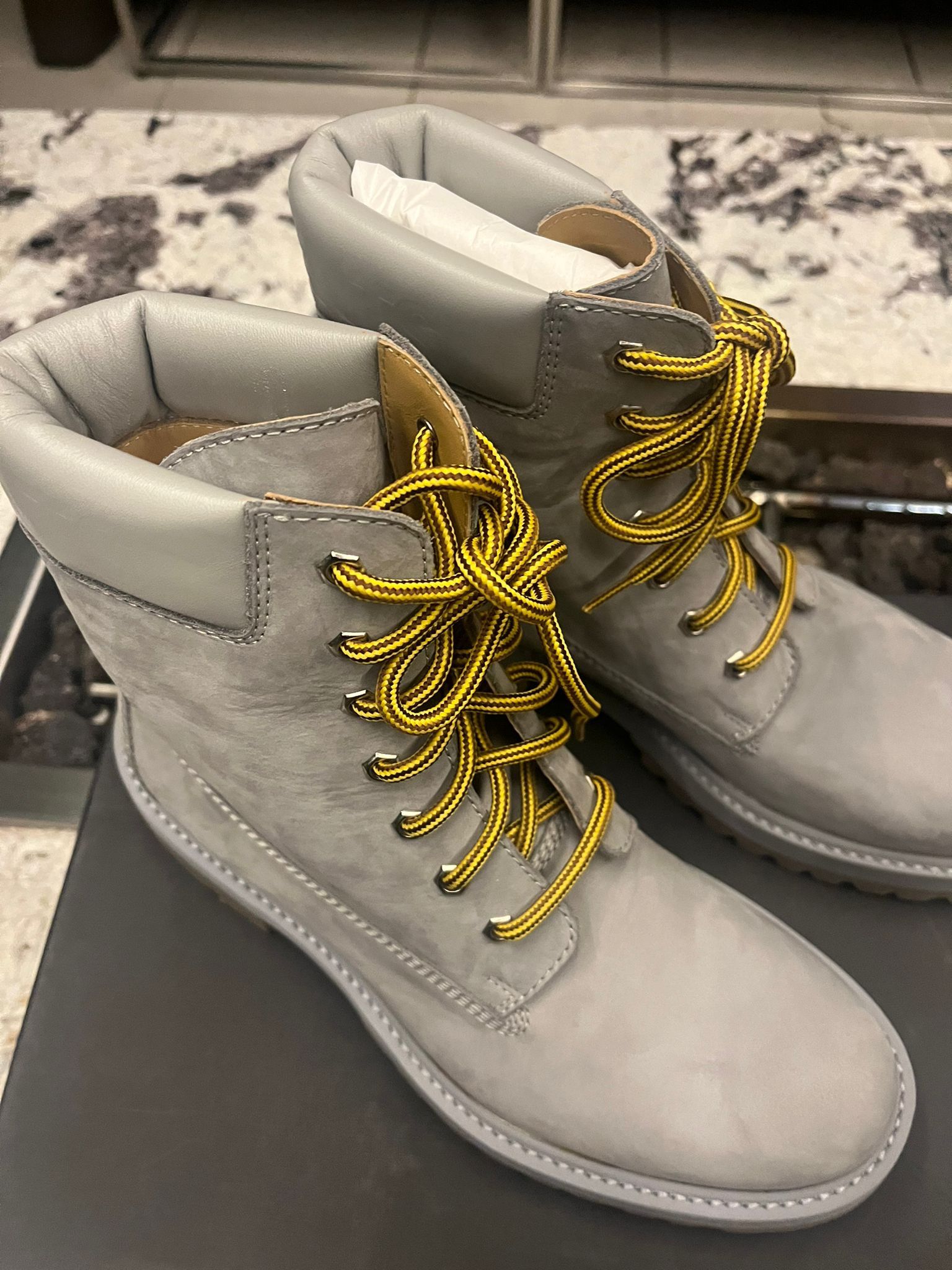 Vetements Timberland Lace Up Boots in Grey Size US 8 / EU 41 - 6 Thumbnail