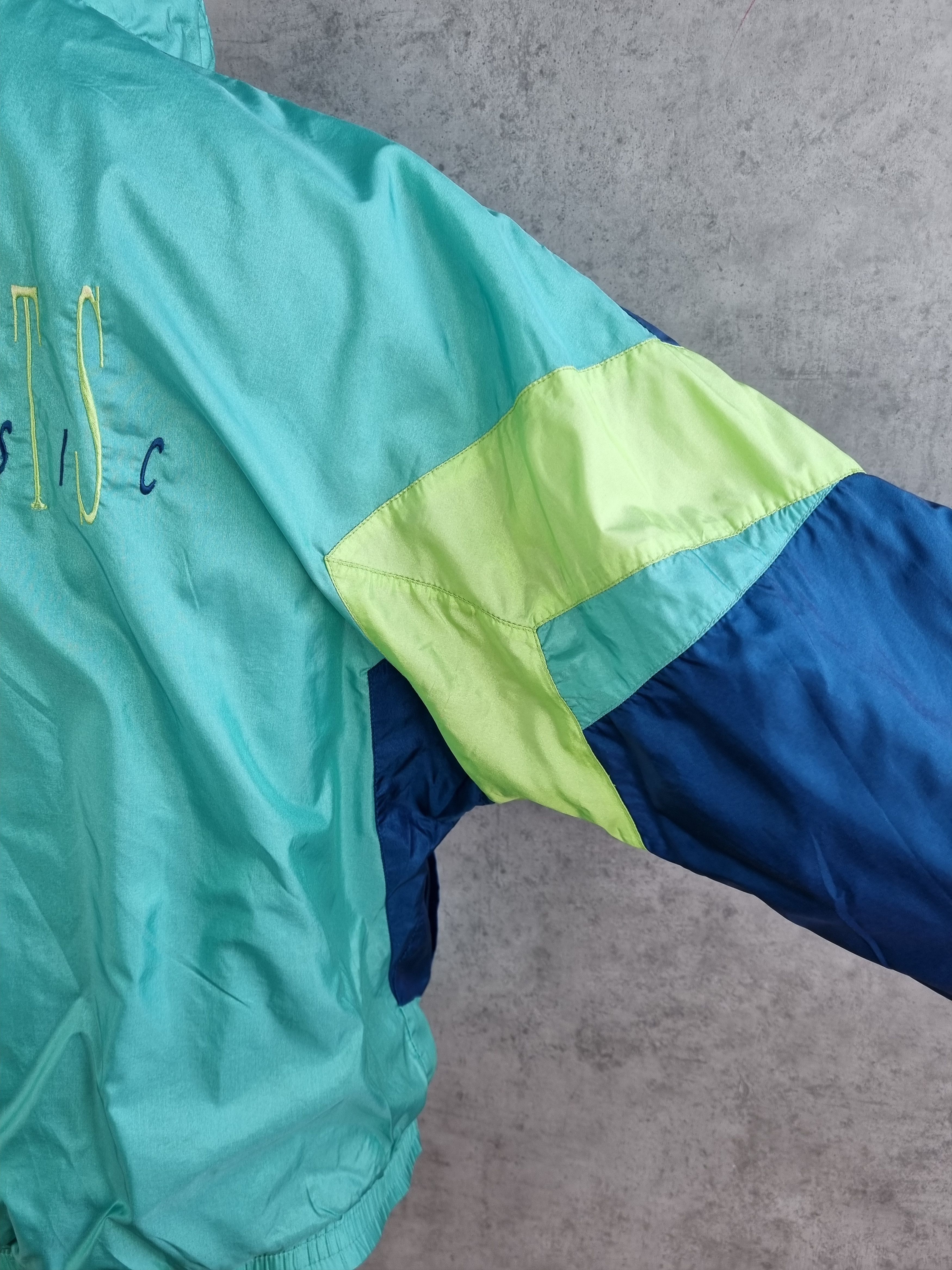Nike × Vintage 90s NIKE Soft Nylon Vintage light track jacket Size US M / EU 48-50 / 2 - 13 Thumbnail