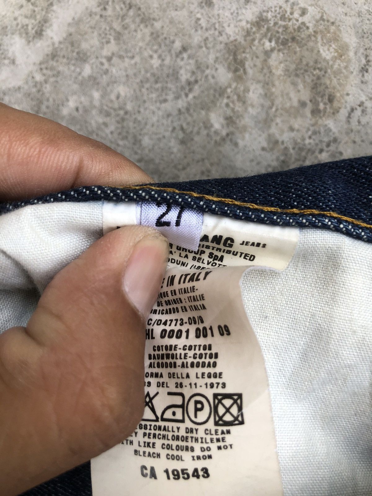 Helmut Lang Helmut Lang Jeans Classic Raw Denim Classic Cut Size US 28 / EU 44 - 17 Thumbnail