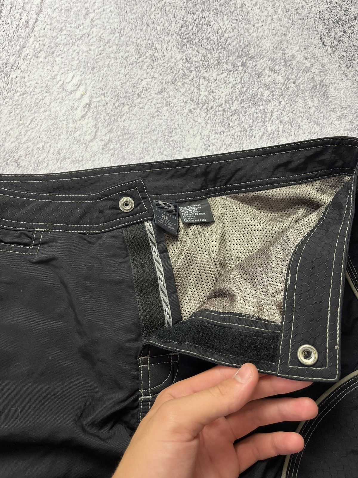 Oakley Vintage Multi Logo Oakley Shorts Size US 36 / EU 52 - 12 Thumbnail