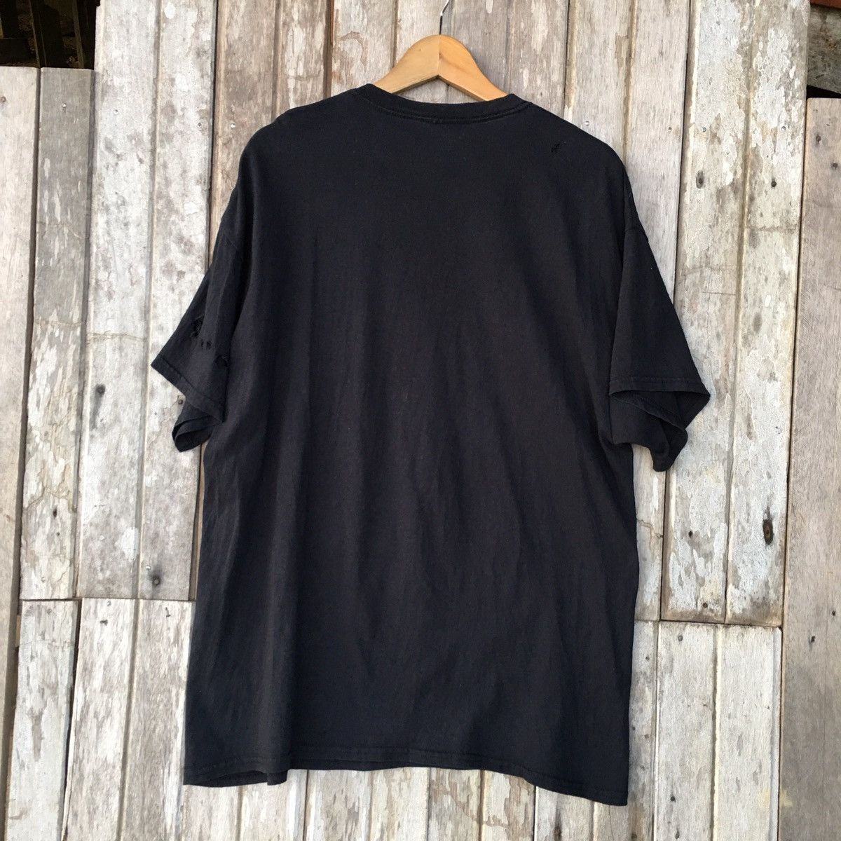 Marvel Comics Thrashed Distressed Captain Marvel Comics ERD GRUNGE FADED T Size US XL / EU 56 / 4 - 2 Thumbnail