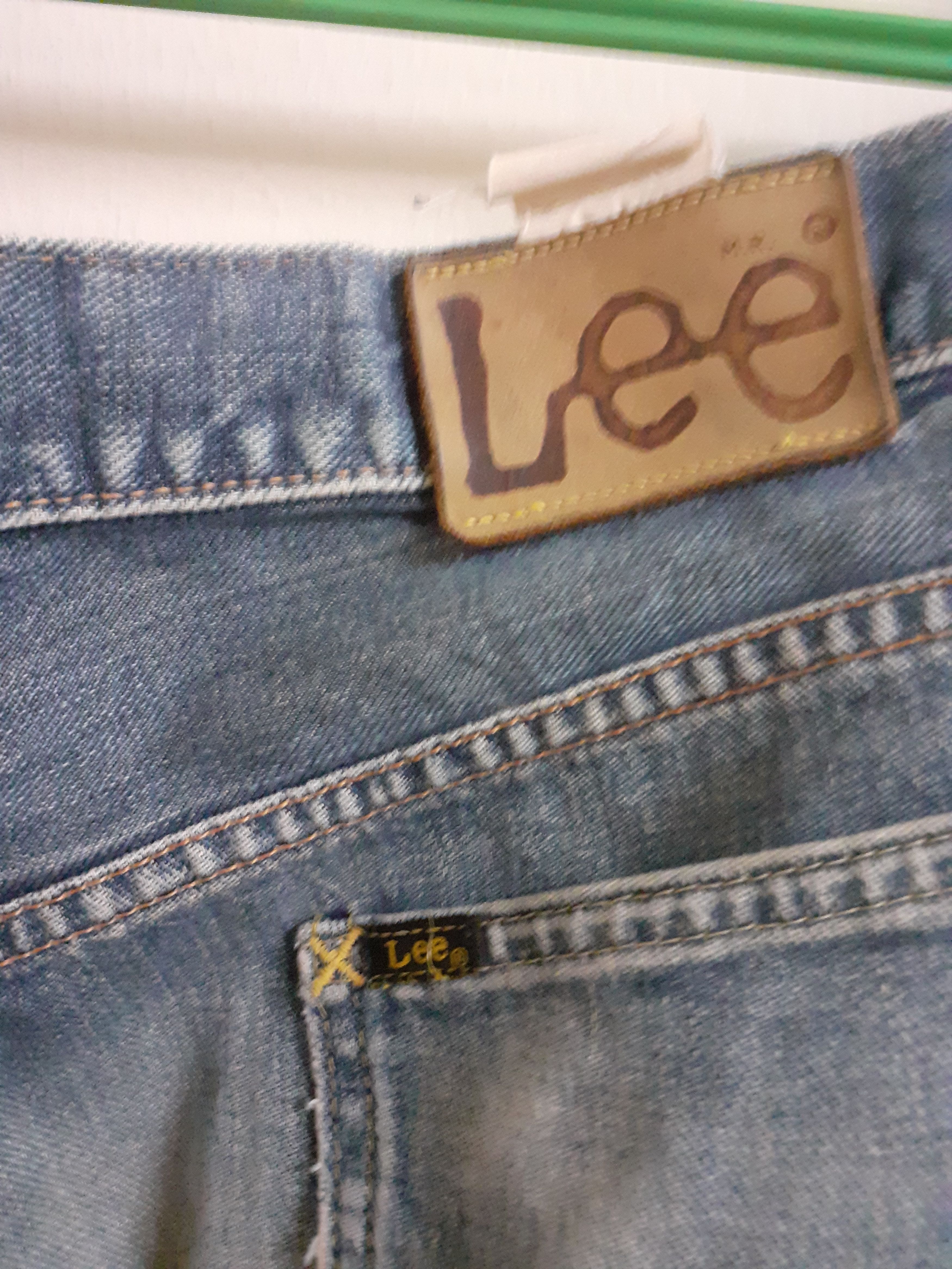 Lee Very Rare Distressed Vintage Lee Half Selvedge Jeans Size US 31 - 7 Thumbnail