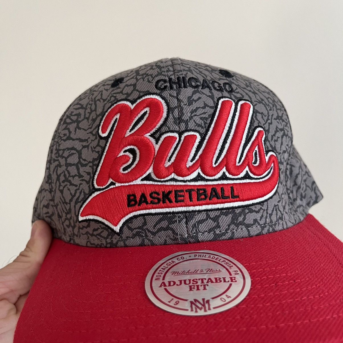 Mitchell & Ness × NBA MITCHELL & NESS 2014 CHICAGO BULLS BASKETBALL CAP Size ONE SIZE - 8 Thumbnail