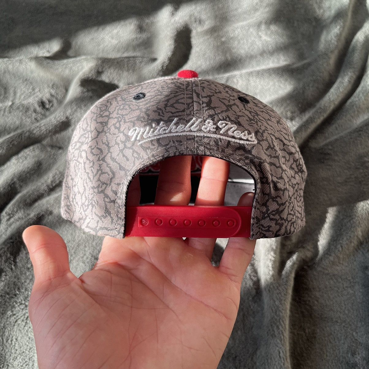 Mitchell & Ness × NBA MITCHELL & NESS 2014 CHICAGO BULLS BASKETBALL CAP Size ONE SIZE - 13 Thumbnail