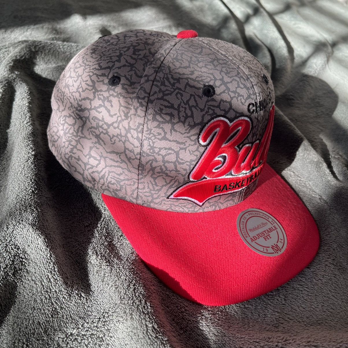 Mitchell & Ness × NBA MITCHELL & NESS 2014 CHICAGO BULLS BASKETBALL CAP Size ONE SIZE - 11 Thumbnail