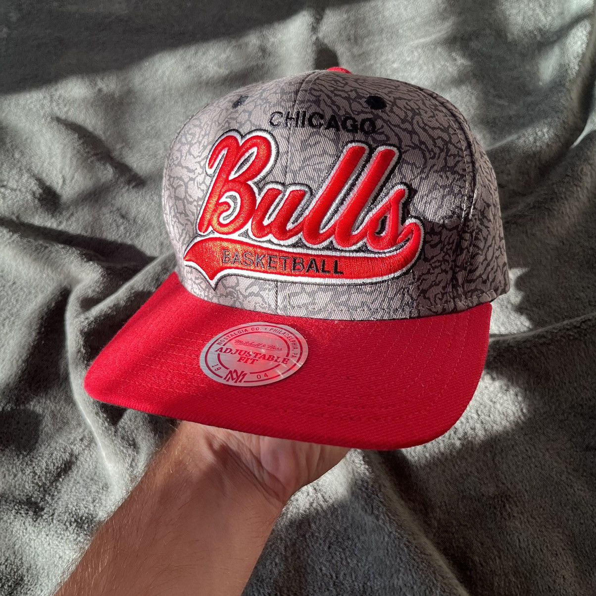 Mitchell & Ness × NBA MITCHELL & NESS 2014 CHICAGO BULLS BASKETBALL CAP Size ONE SIZE - 5 Thumbnail
