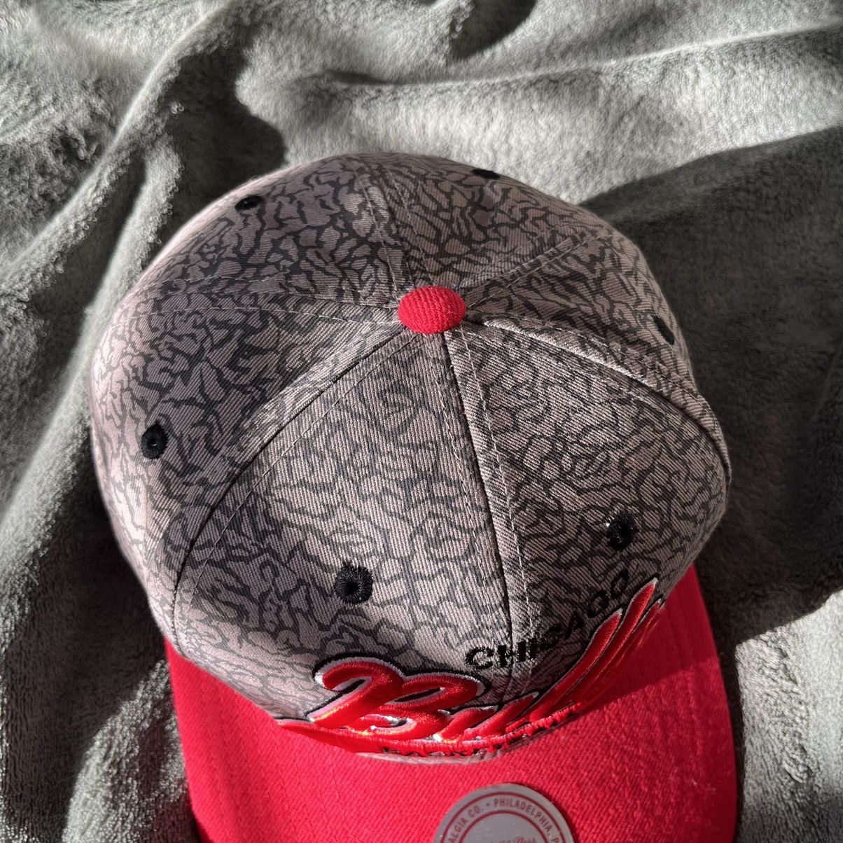 Mitchell & Ness × NBA MITCHELL & NESS 2014 CHICAGO BULLS BASKETBALL CAP Size ONE SIZE - 10 Thumbnail
