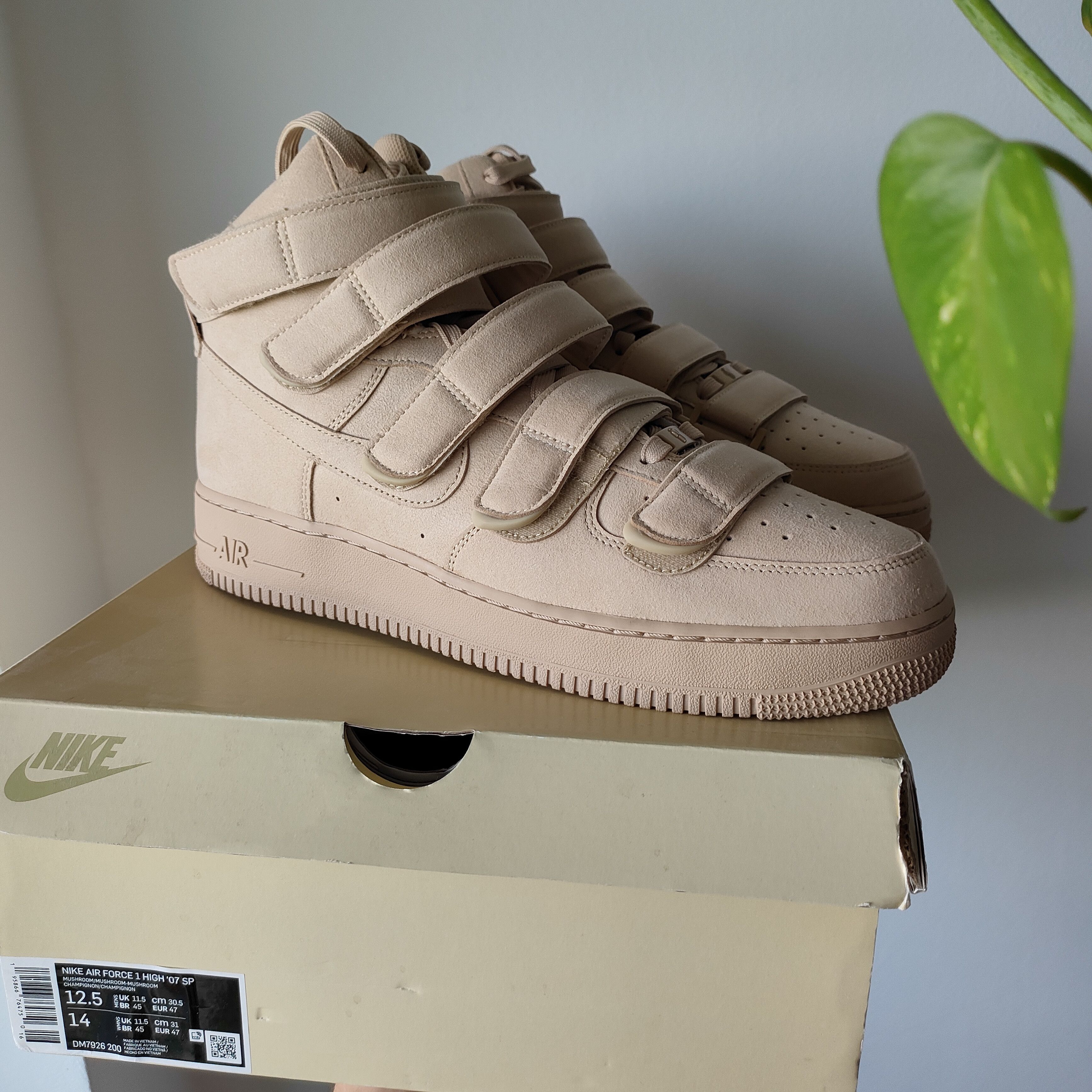 Buy Billie Eilish x Air Force 1 High '07 SP 'Mushroom' - DM7926