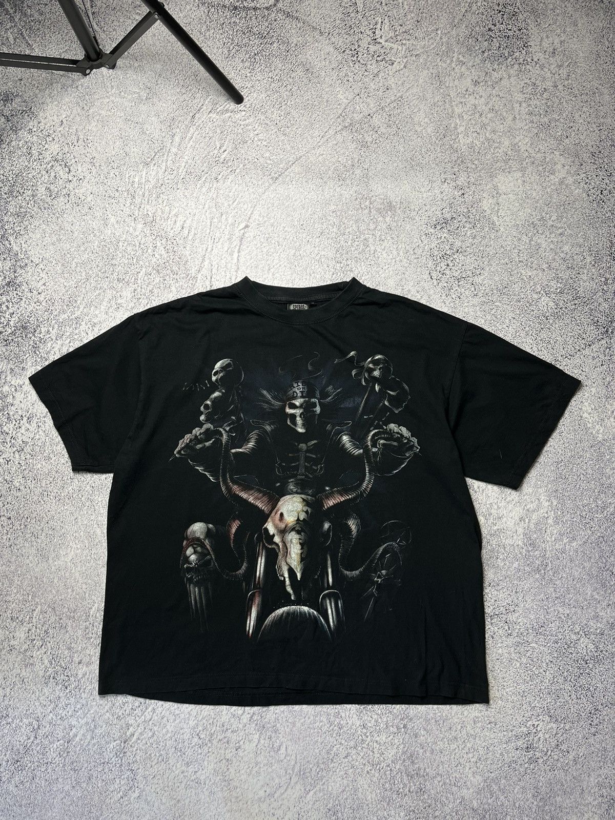 Other Vintage Skulls All over print Rare Spiral Tee Rock T shirt Size US XL / EU 56 / 4 - 2 Thumbnail