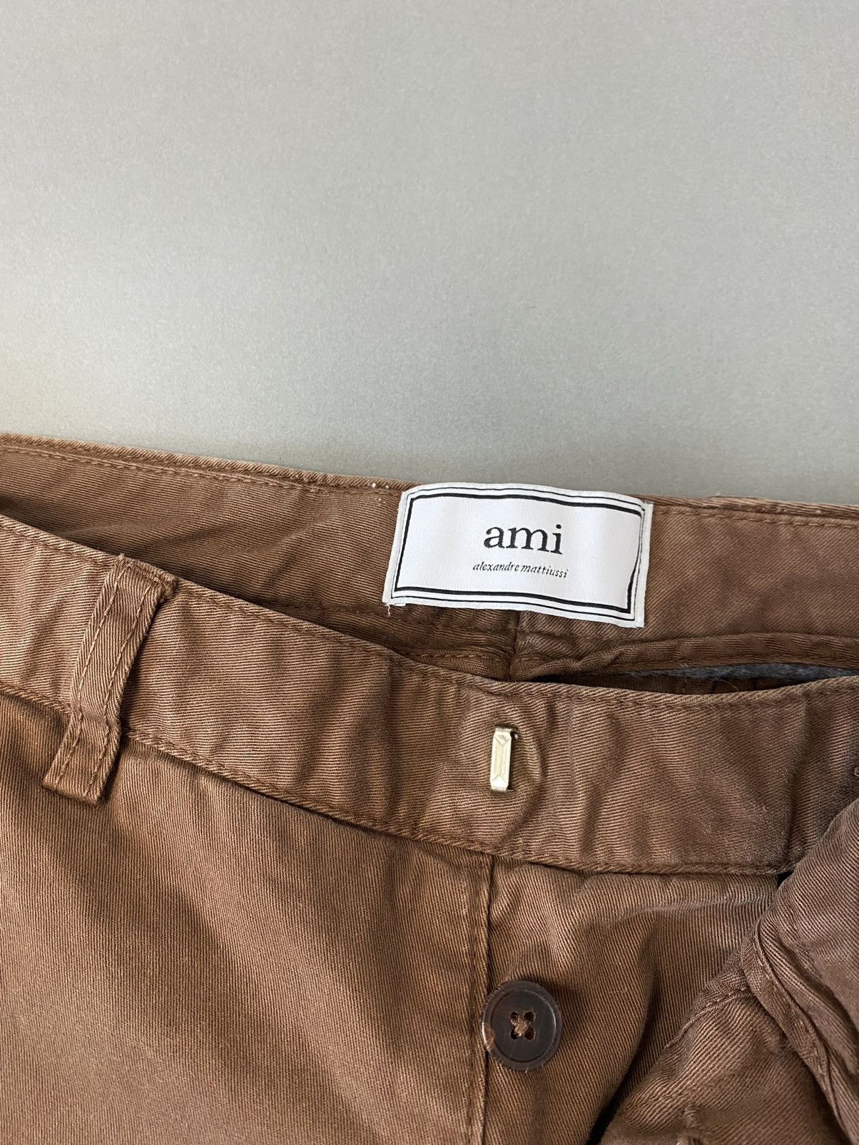 AMI Ami brown chino pants small logo Paris Alexandre Mattiussi Size US 30 / EU 46 - 3 Thumbnail