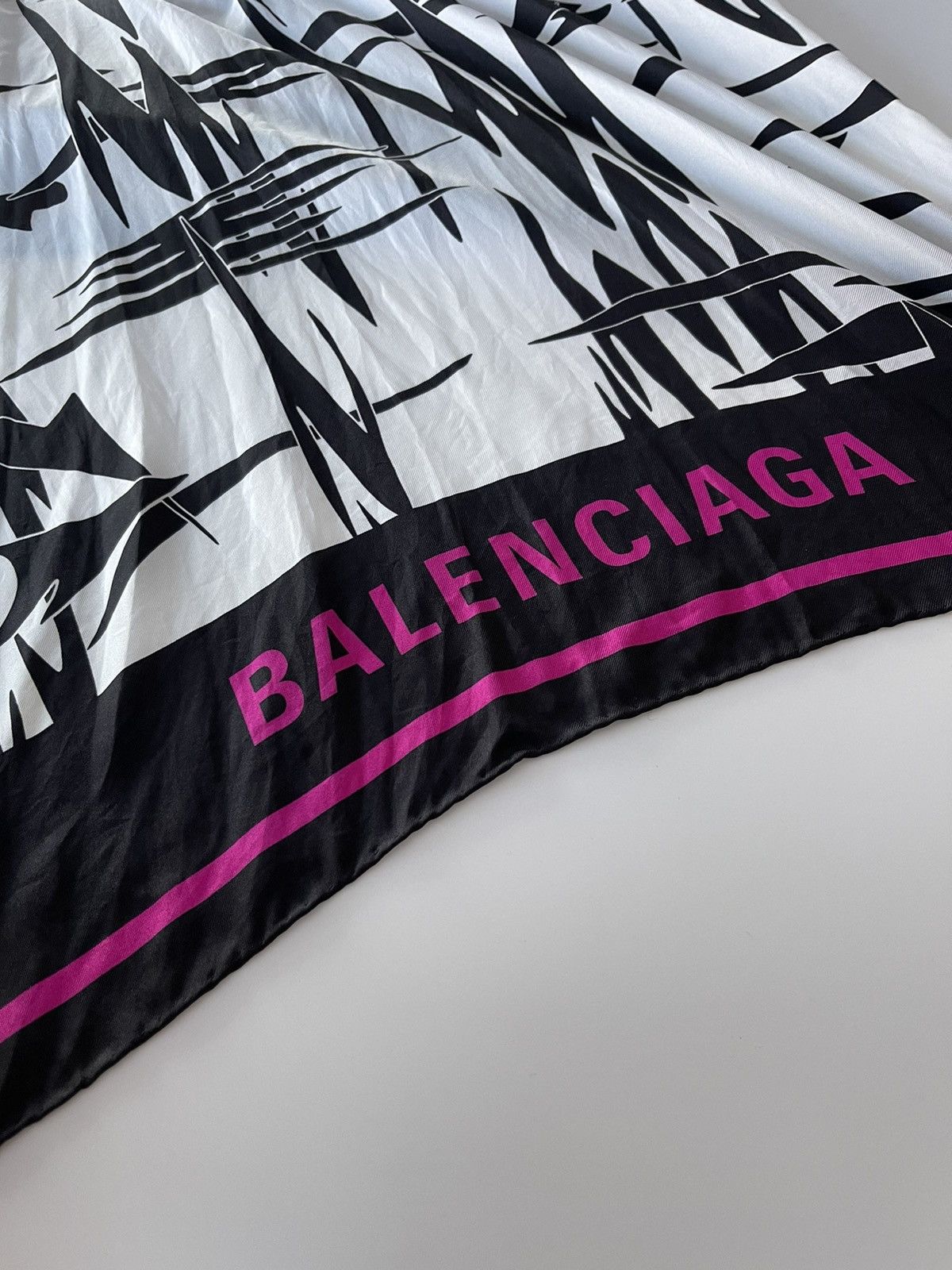 Balenciaga Balenciaga Long Dress Shirt Dress Size US M / EU 48-50 / 2 - 9 Thumbnail