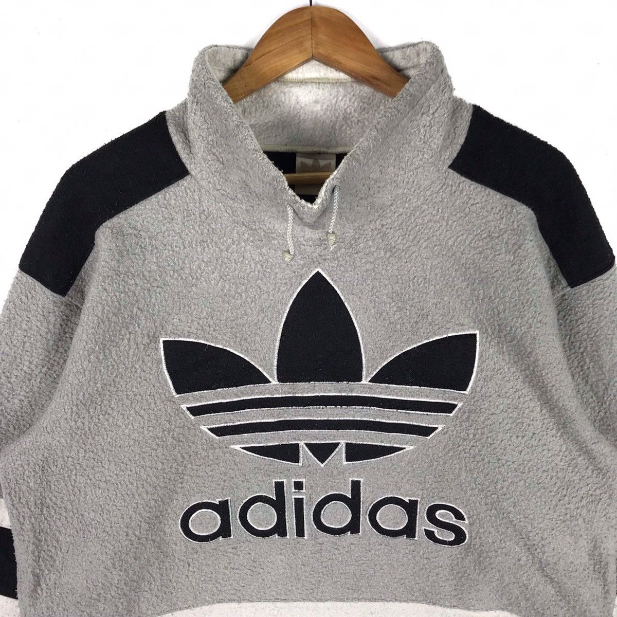 Adidas Vintage 90s Adidas Embroidered Trefoil Fleece Sweatshirt Size US L / EU 52-54 / 3 - 2 Thumbnail