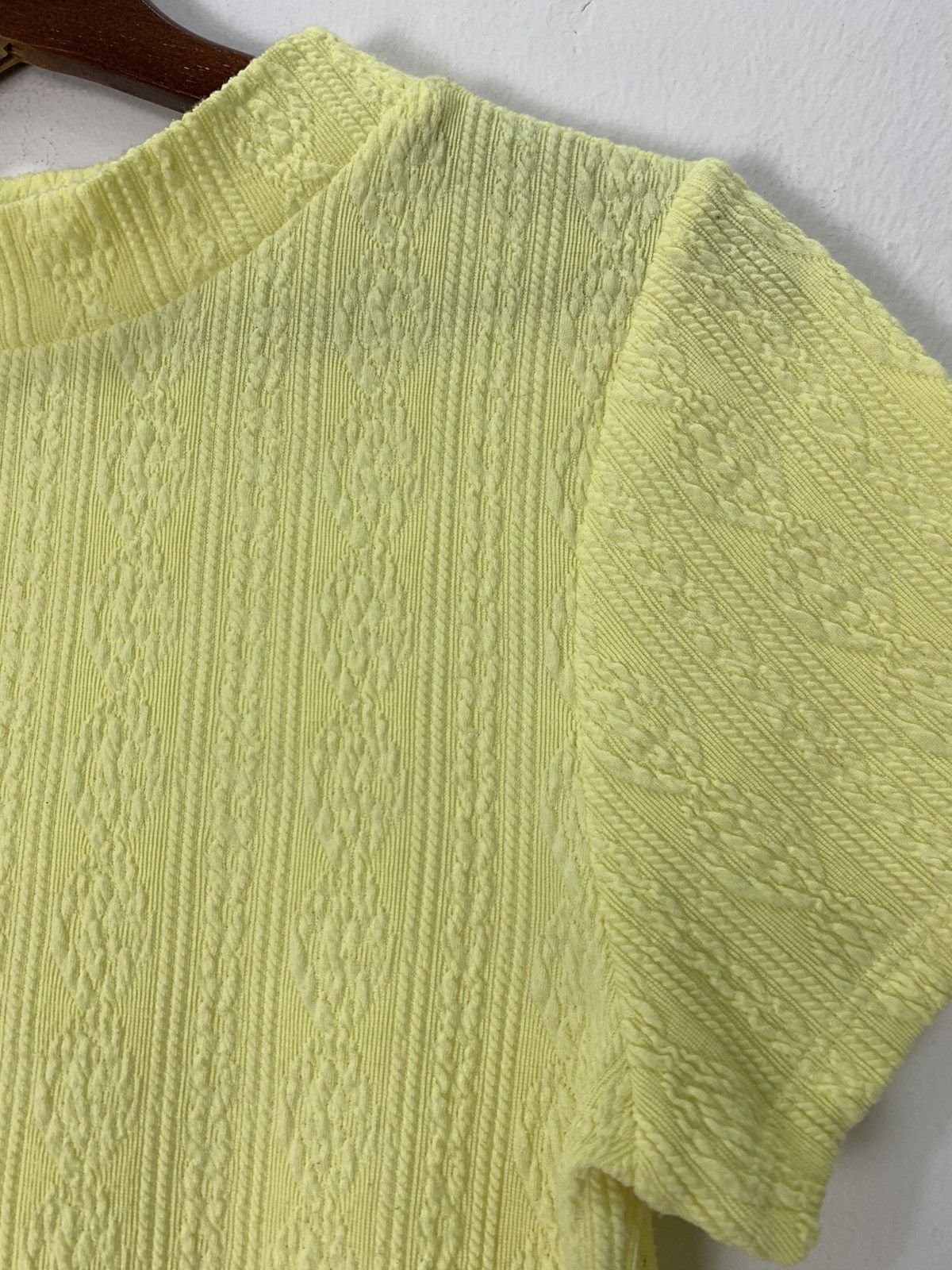 Japanese Brand Aran Cable Knitwear Patterne Fullprinted Monogram Tee Shirt Size S / US 4 / IT 40 - 7 Thumbnail
