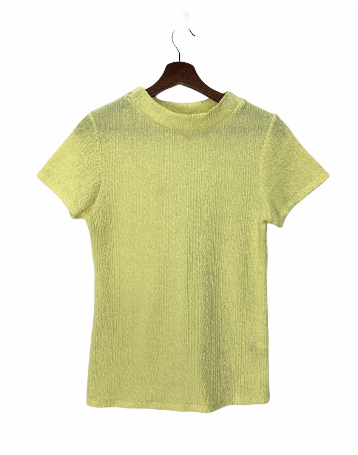 Japanese Brand Aran Cable Knitwear Patterne Fullprinted Monogram Tee Shirt Size S / US 4 / IT 40 - 1 Thumbnail