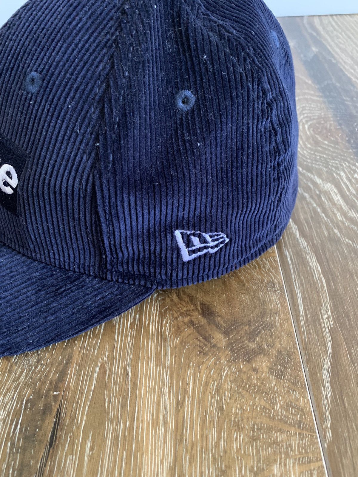 Supreme Supreme 7 1/4 corduroy fitted box logo hat Size ONE SIZE - 2 Thumbnail
