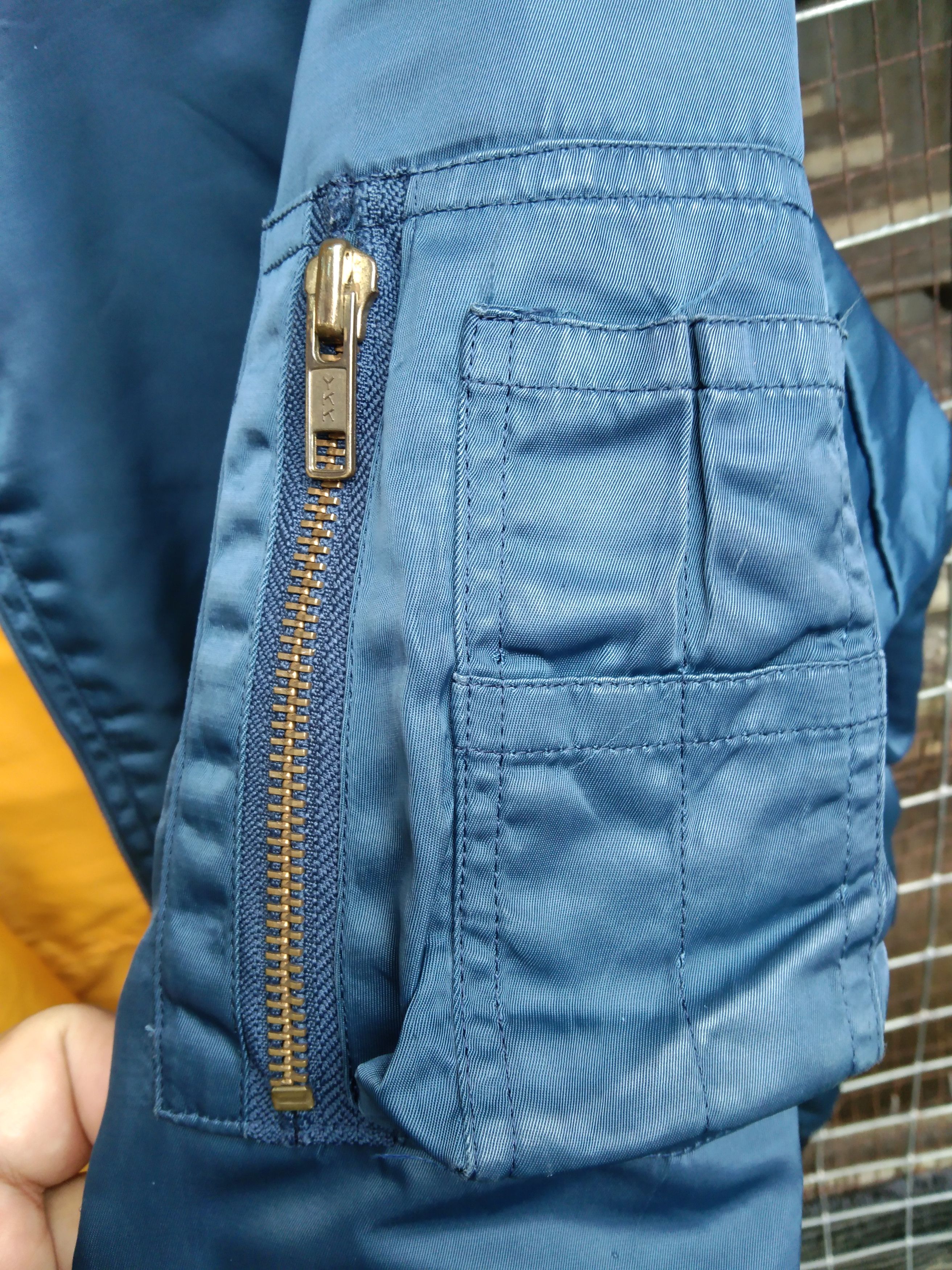 Japanese Brand REVERSIBLE NYLON BOMBER JACKET (LIKE NEW) Size US M / EU 48-50 / 2 - 13 Thumbnail
