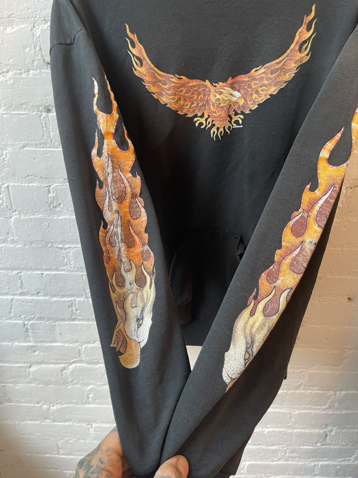 Vintage Vintage 90s THRASHED Eagle Flames Black Hoodie Paper Thin Size US L / EU 52-54 / 3 - 5 Thumbnail
