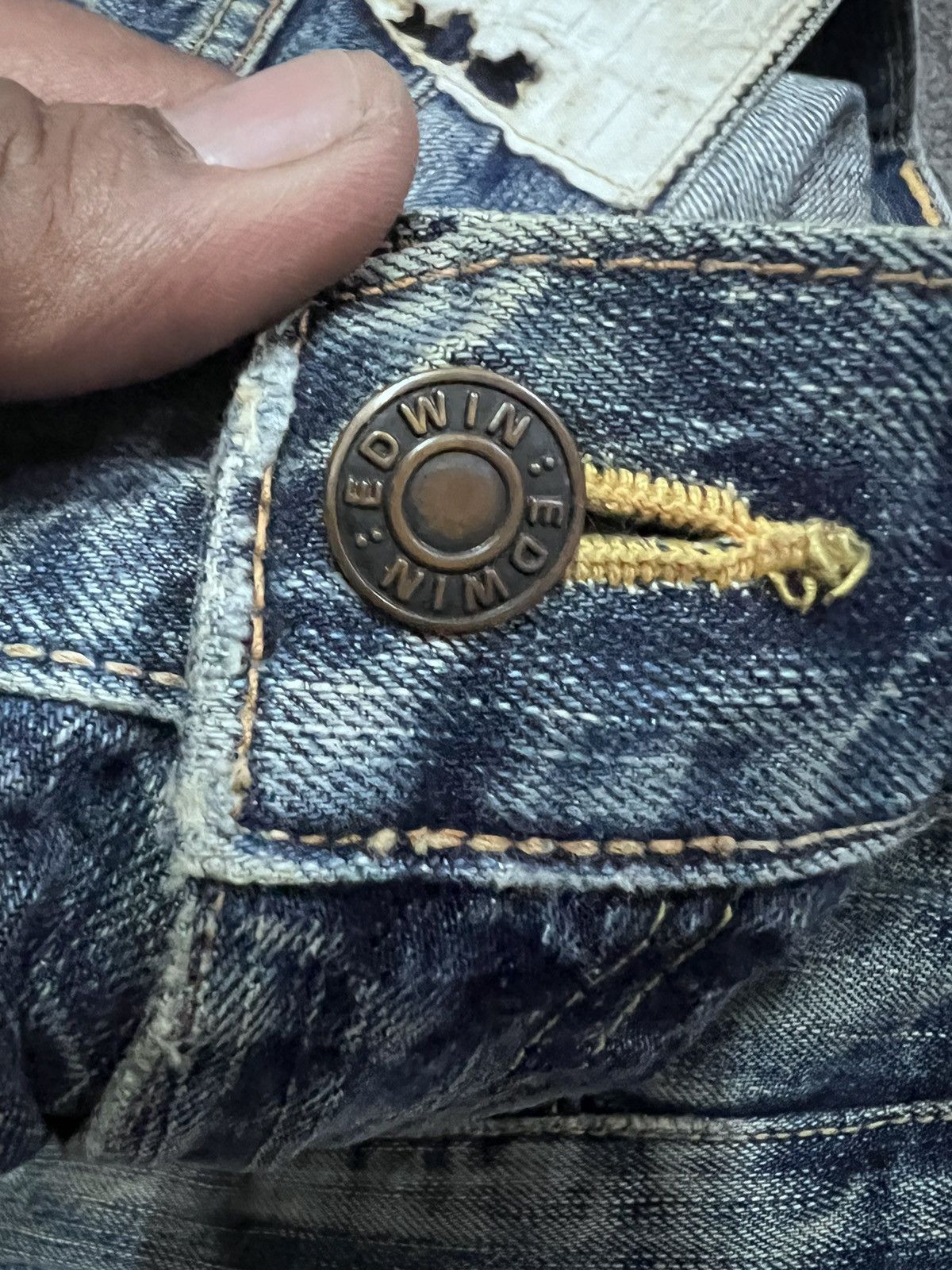 Other THRASHED RIPPED KURT KOBAIN BY EDWIN DENIM PANTS Size US 28 / EU 44 - 8 Thumbnail