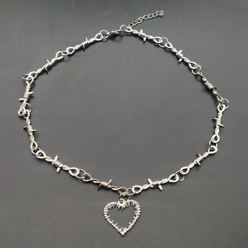 Jewelry × Vintage Wire Brambles Iron Silver Choker Necklace Heart Size ONE SIZE - 1 Thumbnail