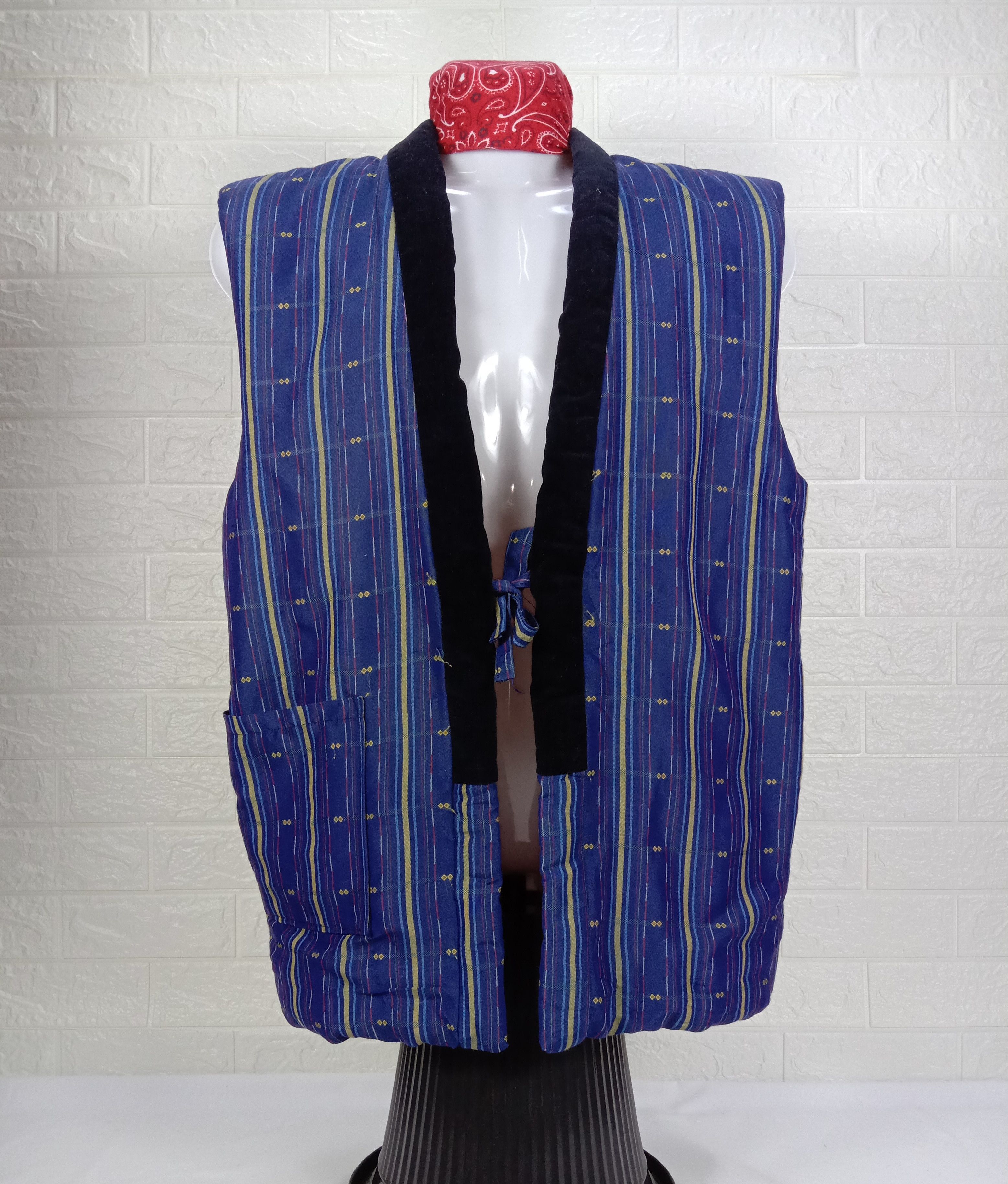 image of Vintage Kuwano Art Puffer Sleeveless Kimono, Men's (Size Large)