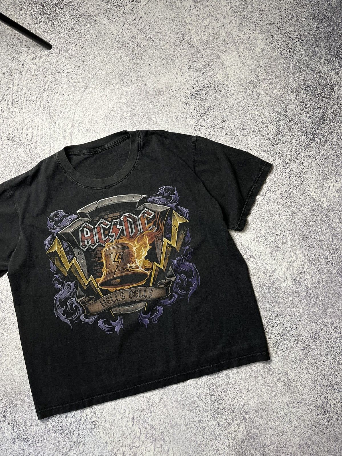 AC/DC Vintage Rare AC/DC Hells Bells Rock Band T Shirt Size US XL / EU 56 / 4 - 3 Thumbnail
