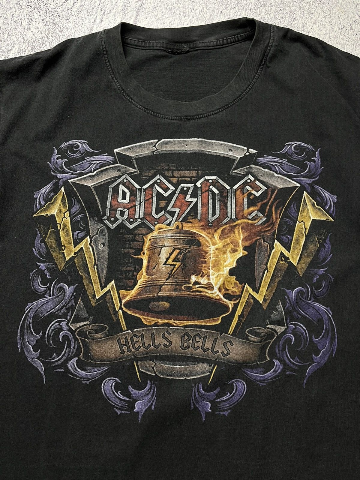 AC/DC Vintage Rare AC/DC Hells Bells Rock Band T Shirt Size US XL / EU 56 / 4 - 5 Thumbnail
