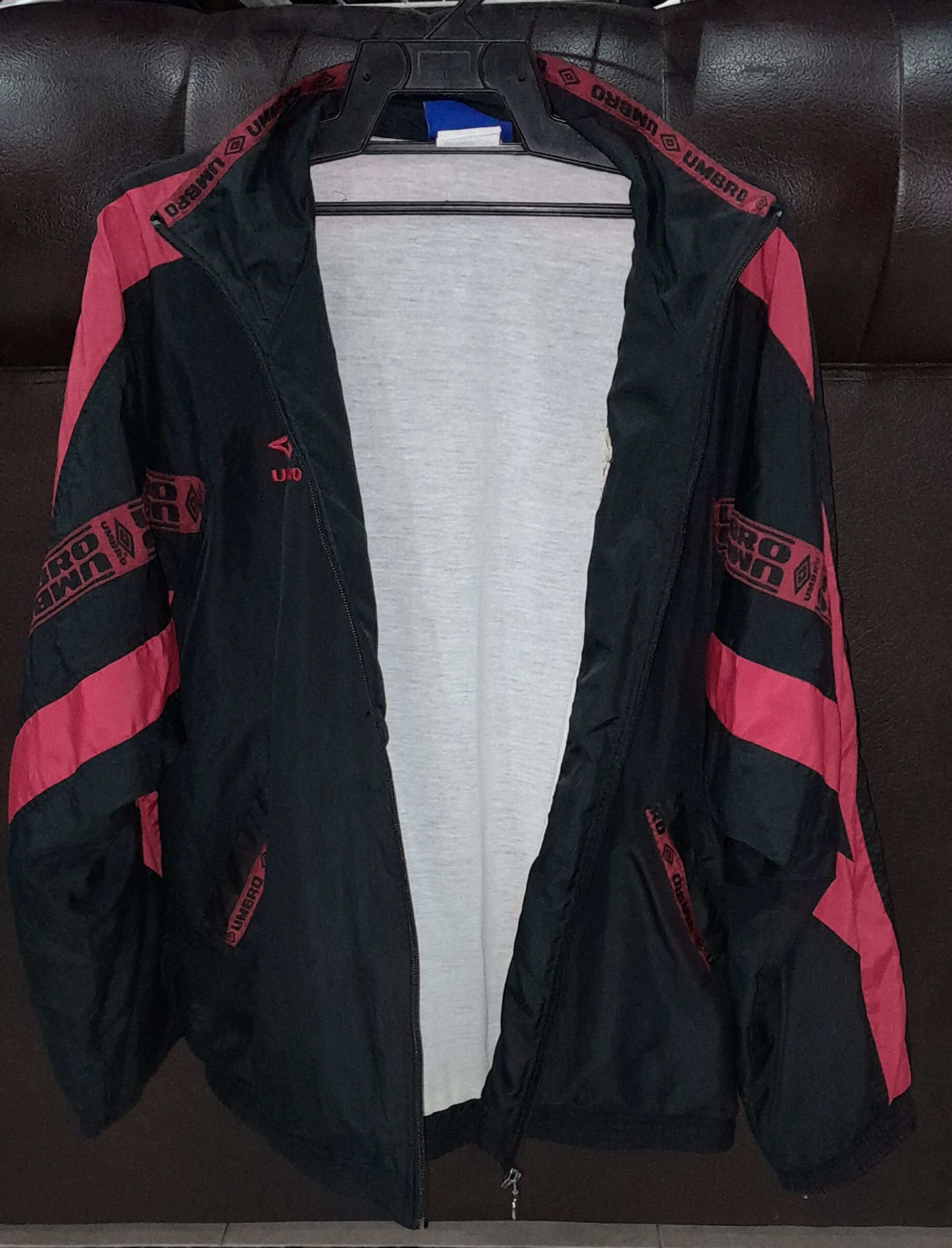 Umbro Vintage manchester United windbreaker byy umbro Size US M / EU 48-50 / 2 - 12 Thumbnail