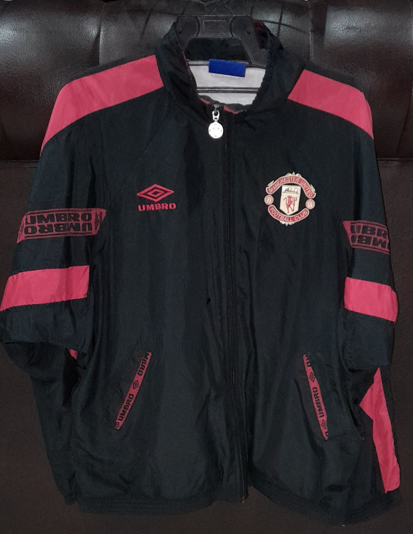 Umbro Vintage manchester United windbreaker byy umbro Size US M / EU 48-50 / 2 - 1 Thumbnail