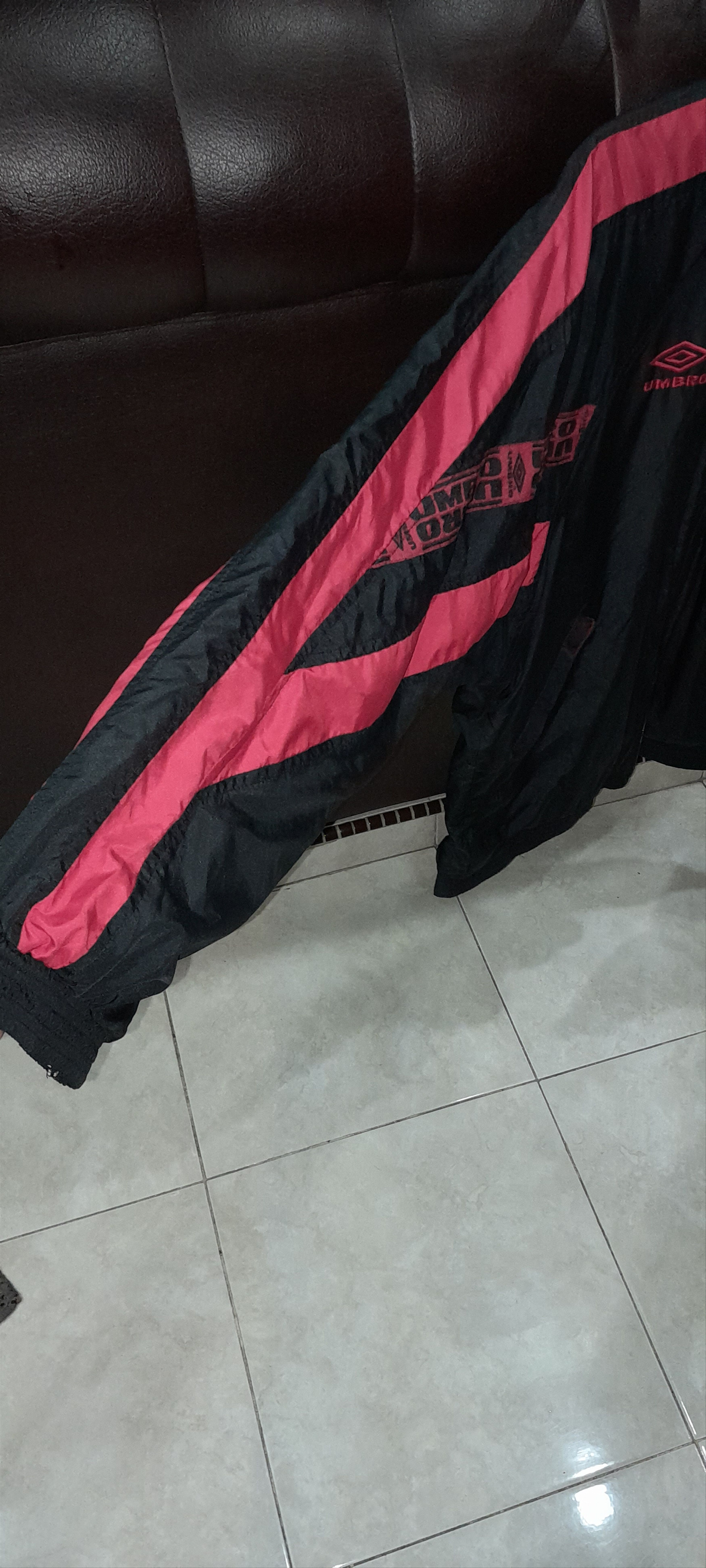 Umbro Vintage manchester United windbreaker byy umbro Size US M / EU 48-50 / 2 - 2 Thumbnail