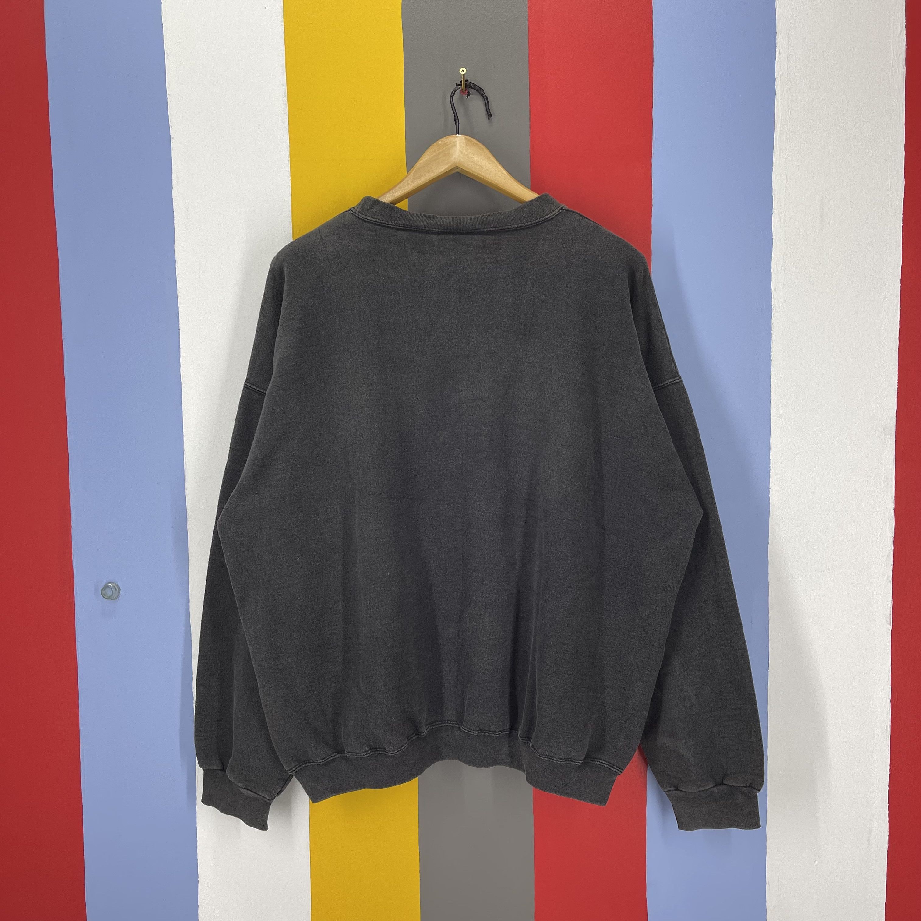 Hanes 90s Vintage COBRA by HANES Crew Neck Sweatshirt #1246/AR Size US XL / EU 56 / 4 - 9 Thumbnail