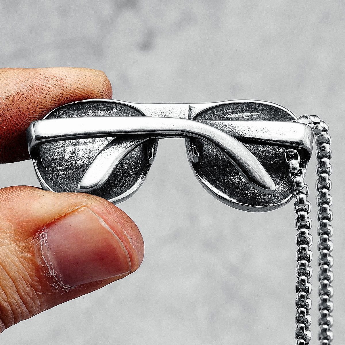 Jewelry 316L Stainless Steel Sunglasses Pendant Necklace Size ONE SIZE - 2 Thumbnail