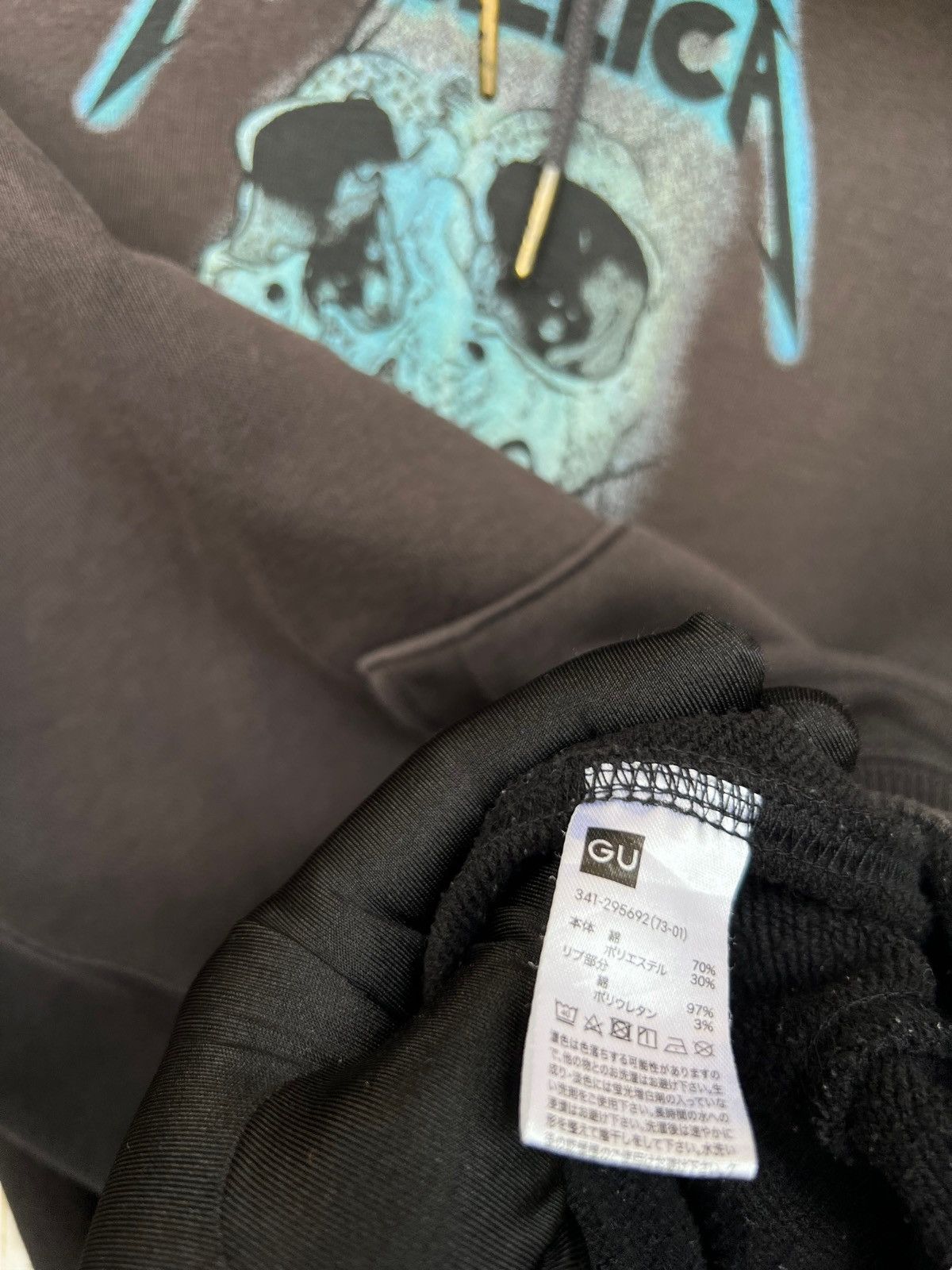 Metallica × Uniqlo Metallicca Pushead Hoodie Distressed Faded Hoodie Size US S / EU 44-46 / 1 - 8 Thumbnail