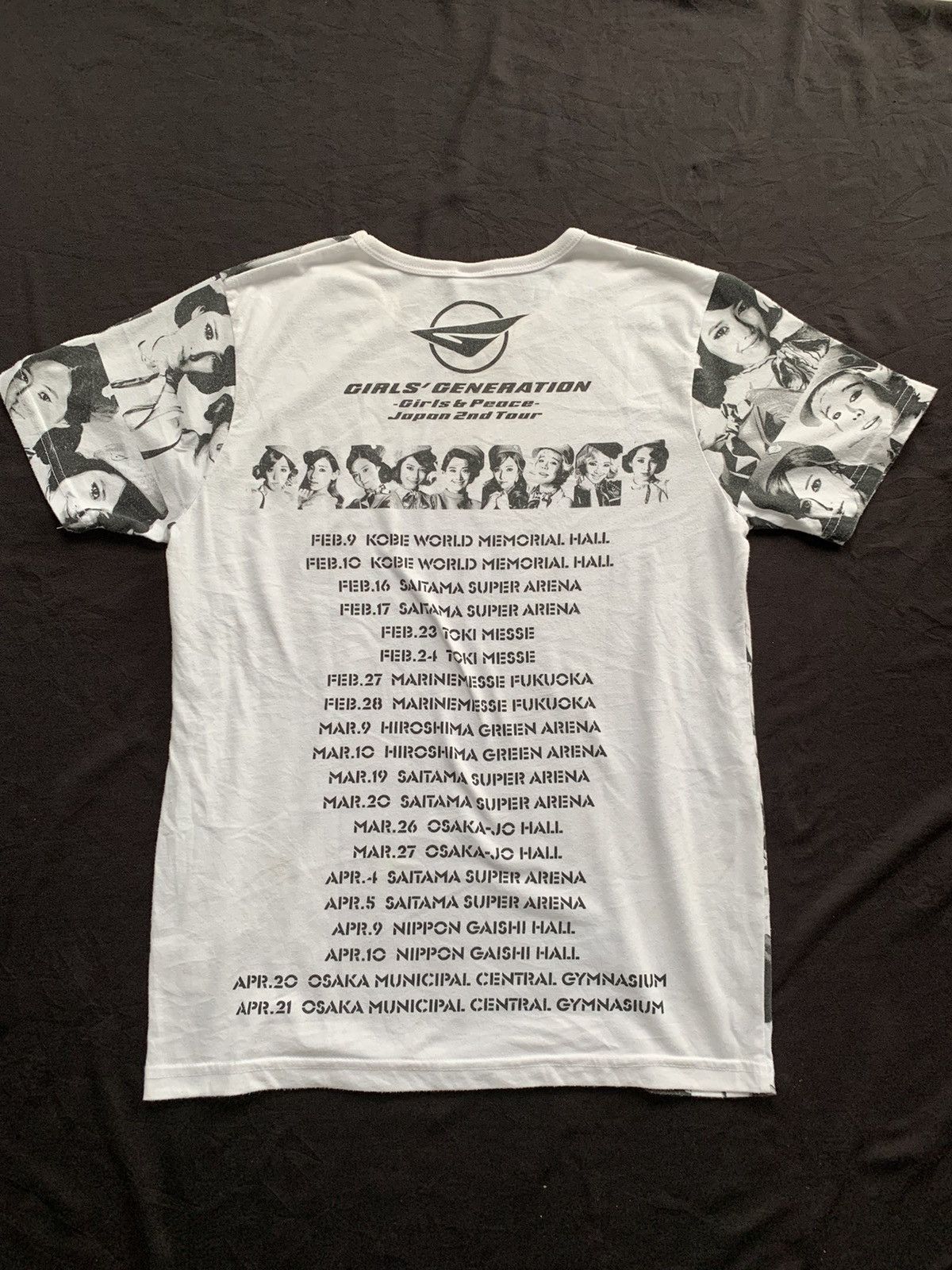 Band Tees Vintage Kpop Band Girls Generation Full Printed Tour Tshirt Size US S / EU 44-46 / 1 - 3 Thumbnail