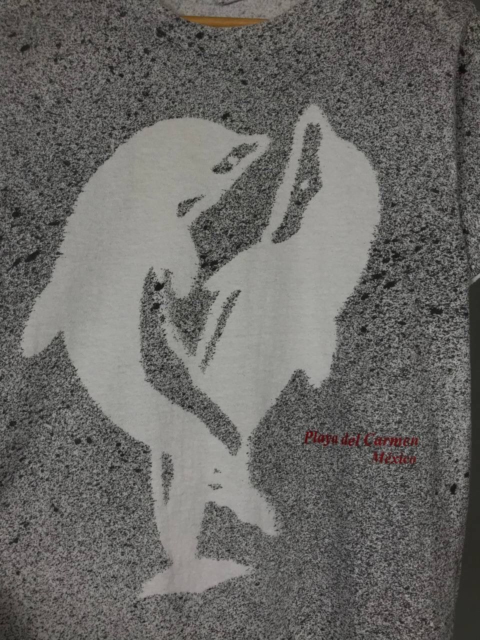 Vintage Dolphins vintage art animal overprinted tee Size US S / EU 44-46 / 1 - 3 Thumbnail