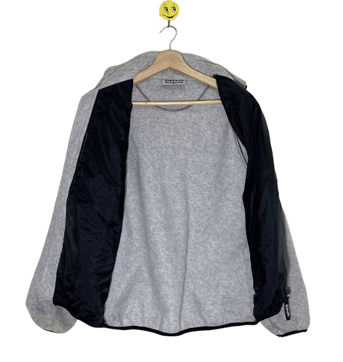 Girl Skateboards × Vintage Vintage bitch Skateboards Fleece Jacket Zipper Up Size US M / EU 48-50 / 2 - 7 Thumbnail