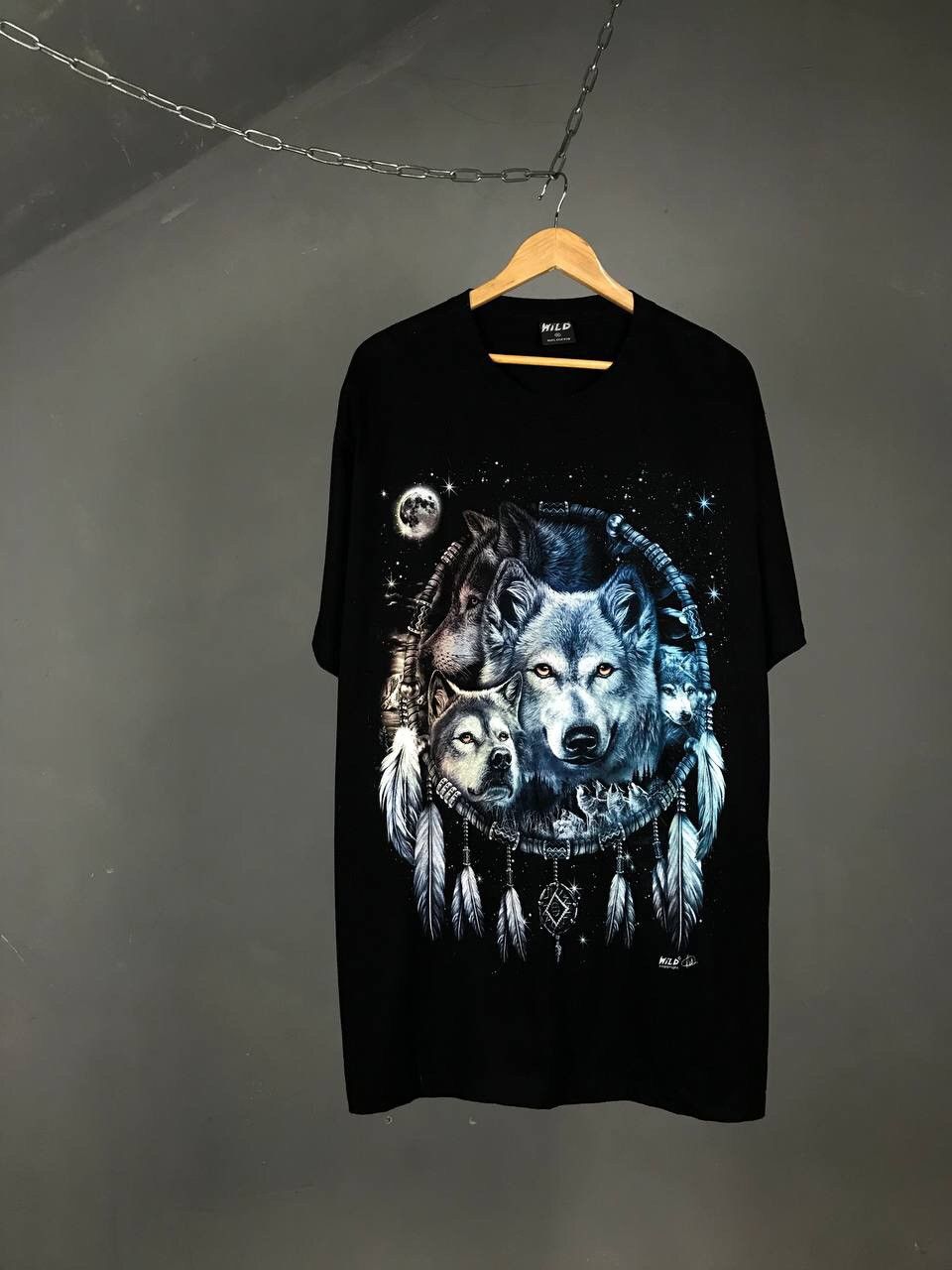 Vintage American vintage wolf animal overprinted tee Size US L / EU 52-54 / 3 - 1 Thumbnail