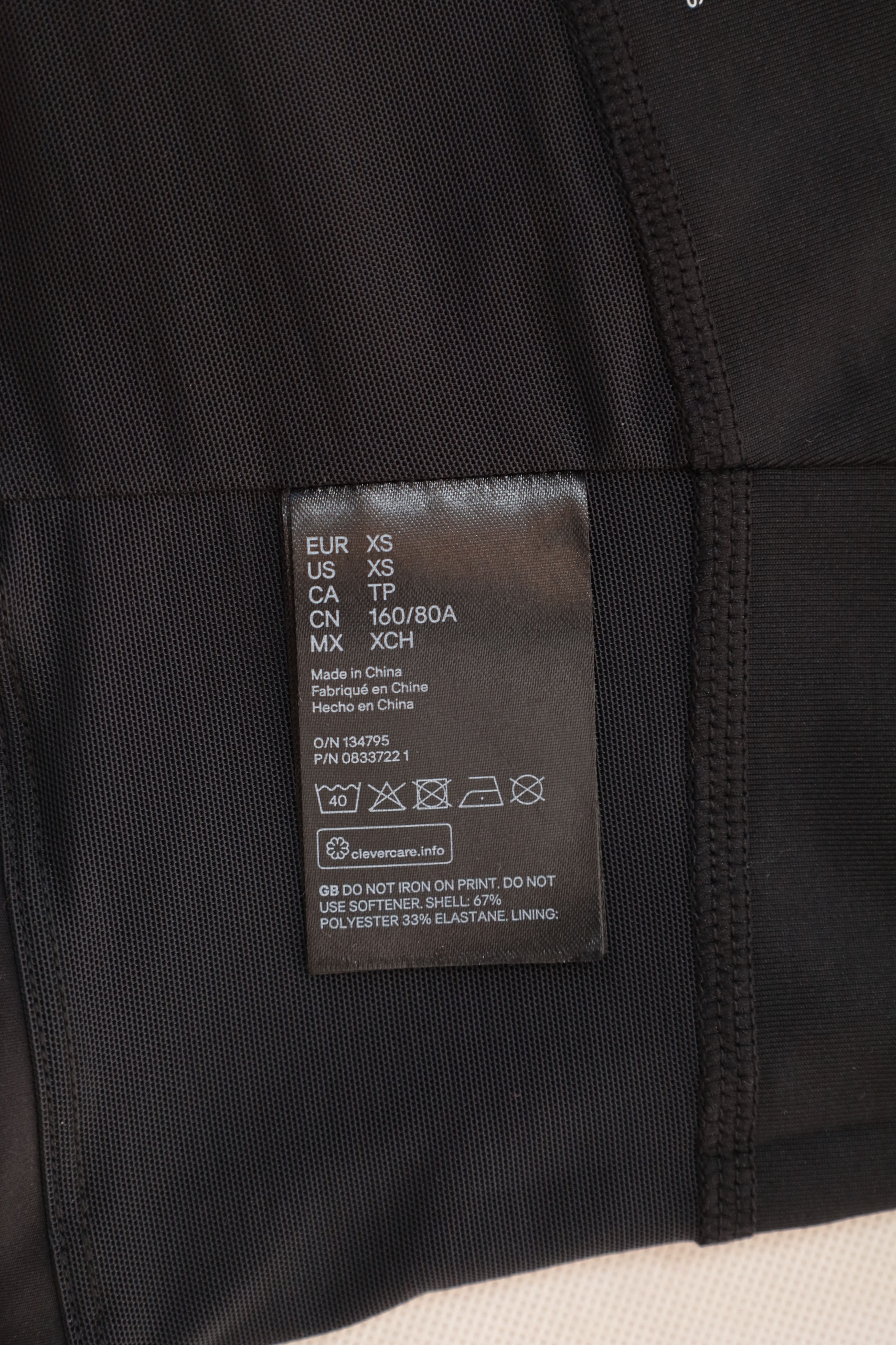 H&M P.E Nation X H&M Crop Top Size XS / US 0-2 / IT 36-38 - 9 Thumbnail
