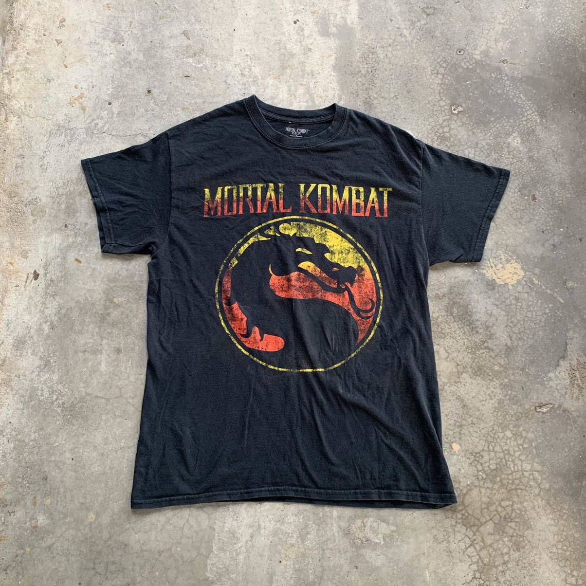 image of Movie x Vintage Mortal Kombat Tshirt in Black, Men's (Size Medium)