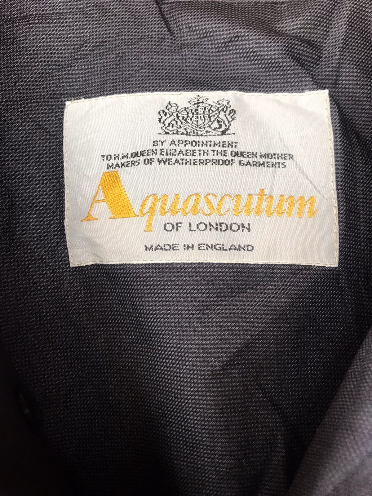 Aquascutum Pure Silk Buttons Hide Light Trench Coat Size US M / EU 48-50 / 2 - 10 Thumbnail