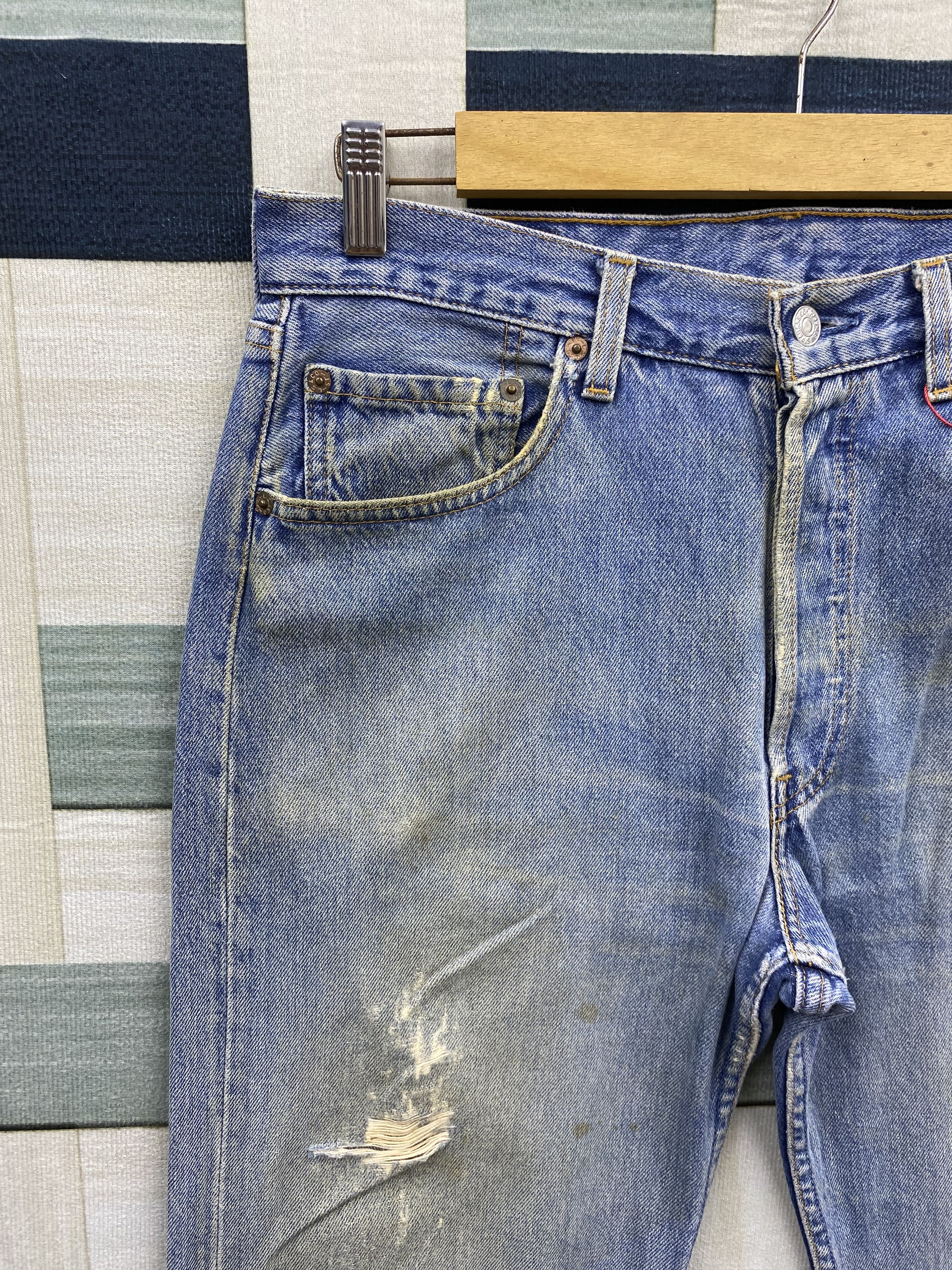 Levi's Vintage Levi's 501 Distress Dirty Faded Blue Denim Jean Size US 33 - 6 Thumbnail