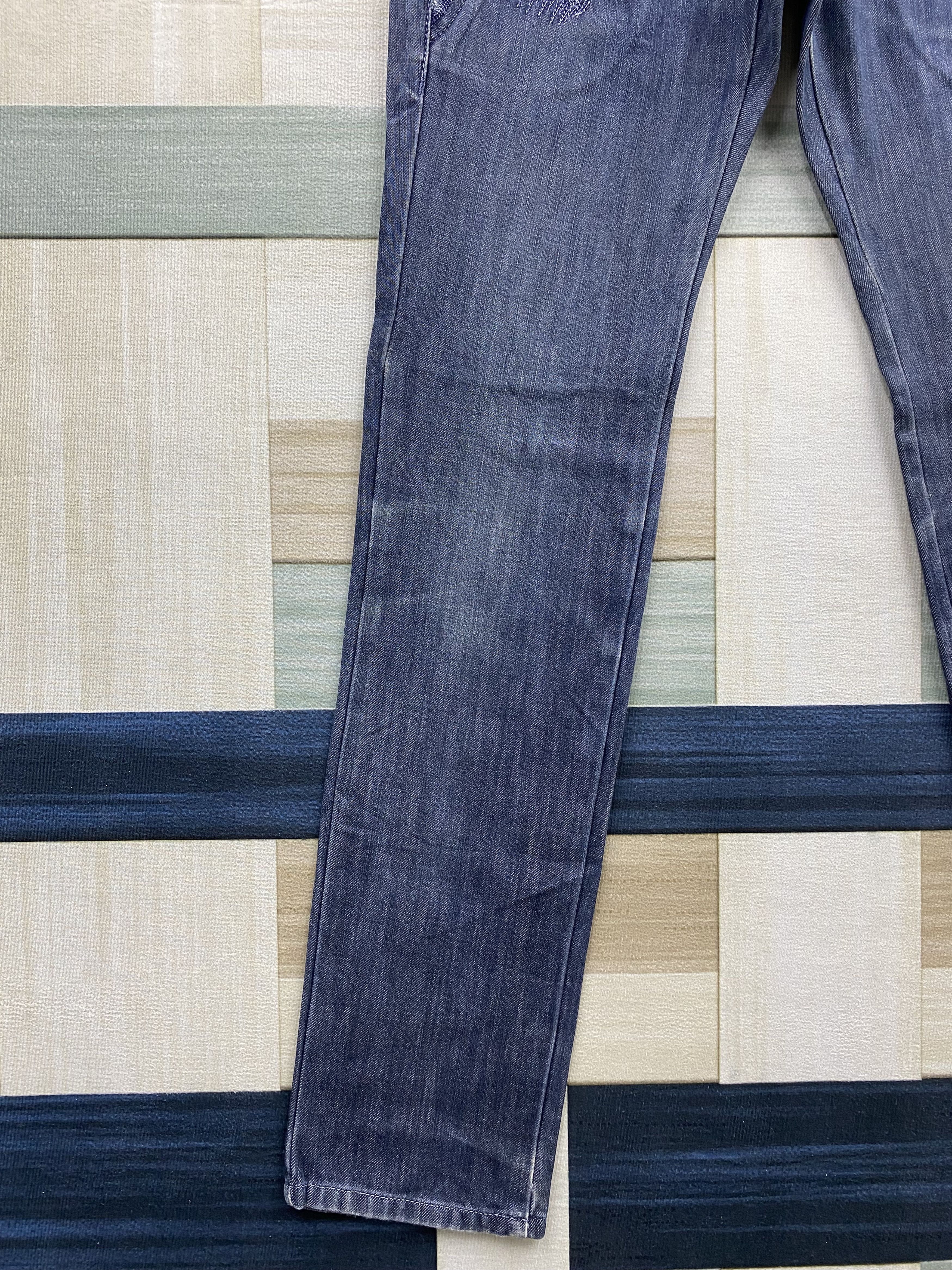 Marithe + Francois Girbaud Marithe Francois Girbaud Distress Star Design Denim Jean Size US 30 / EU 46 - 7 Thumbnail