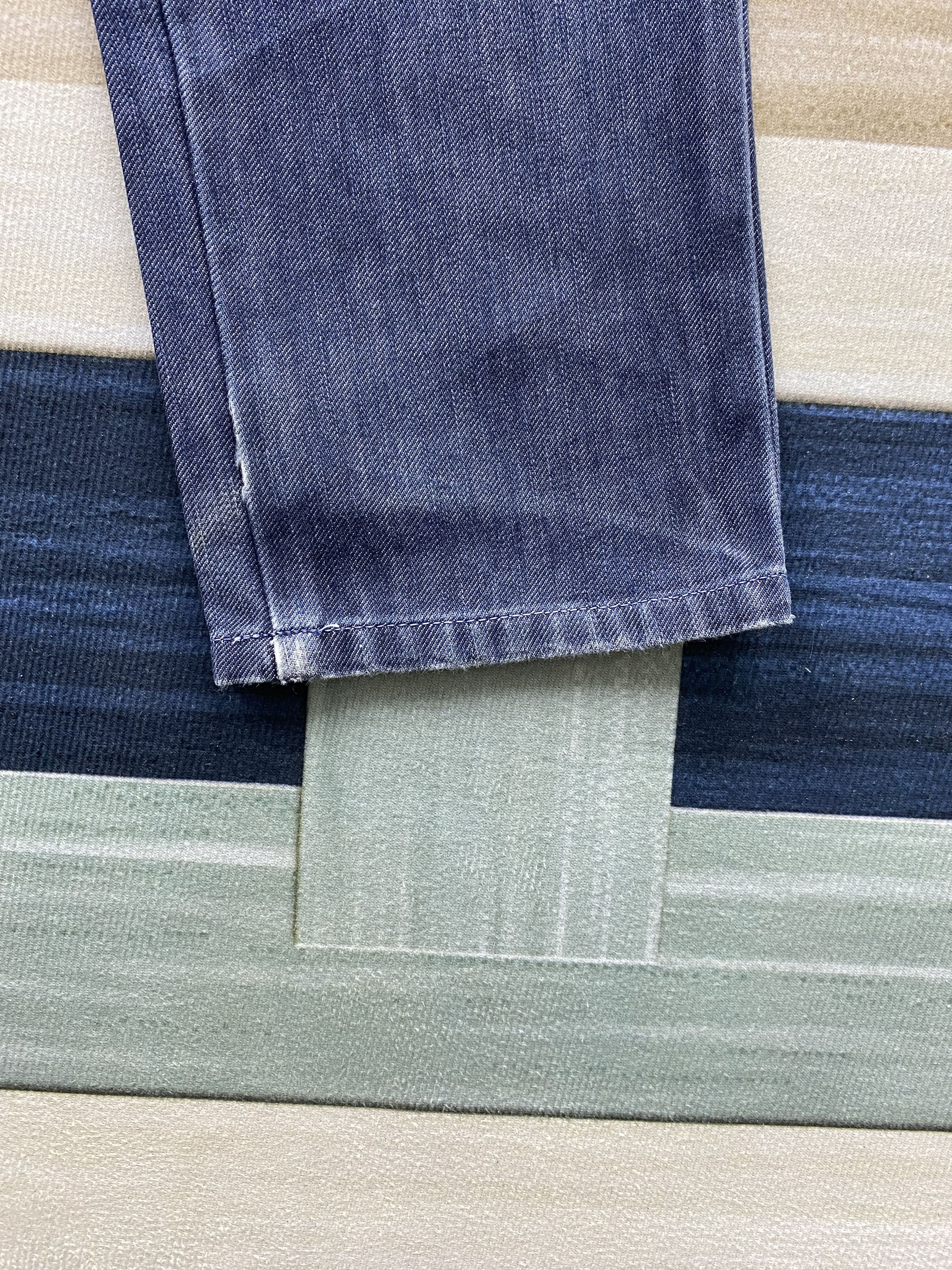 Marithe + Francois Girbaud Marithe Francois Girbaud Distress Star Design Denim Jean Size US 30 / EU 46 - 12 Thumbnail