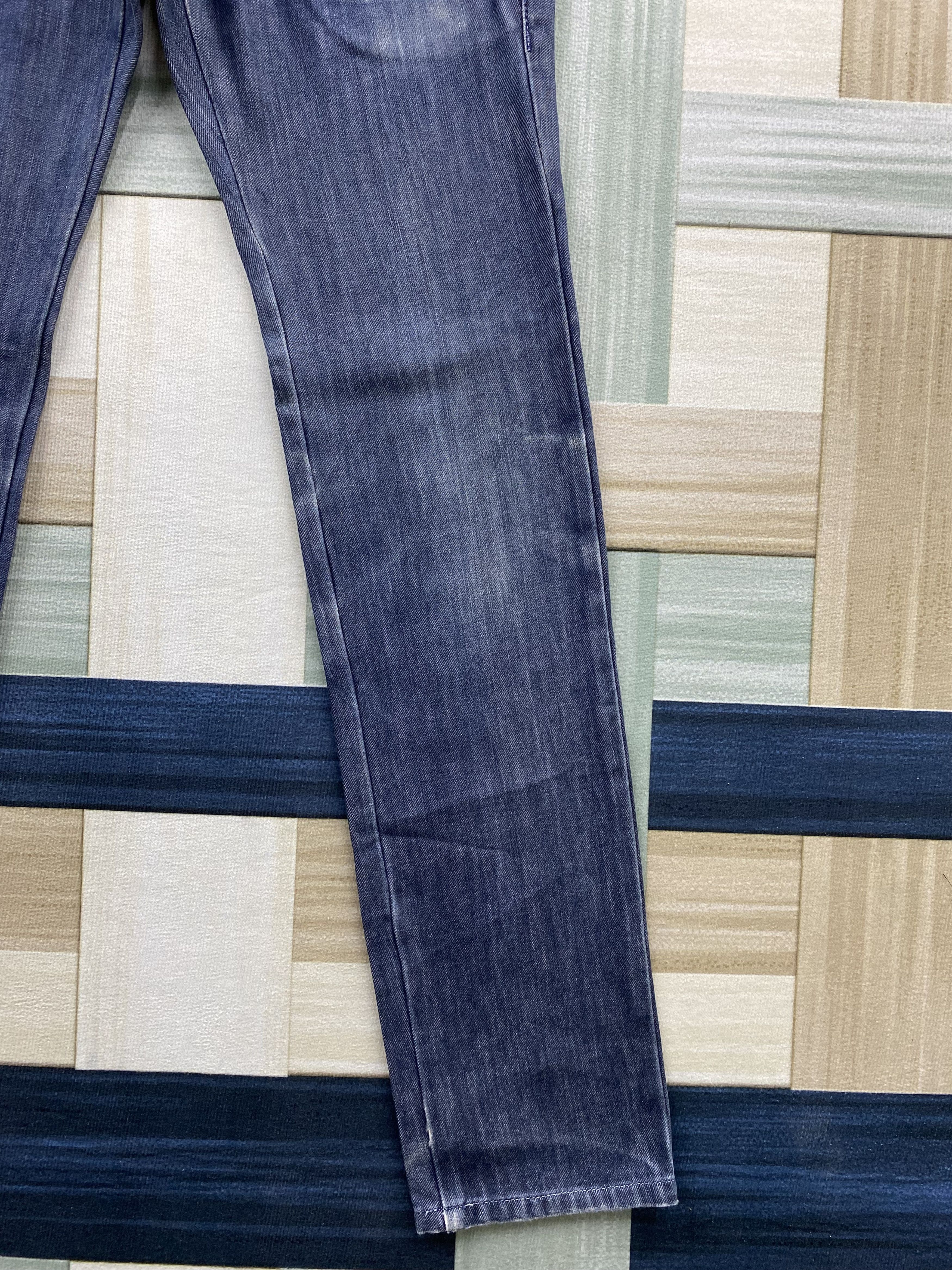 Marithe + Francois Girbaud Marithe Francois Girbaud Distress Star Design Denim Jean Size US 30 / EU 46 - 8 Thumbnail