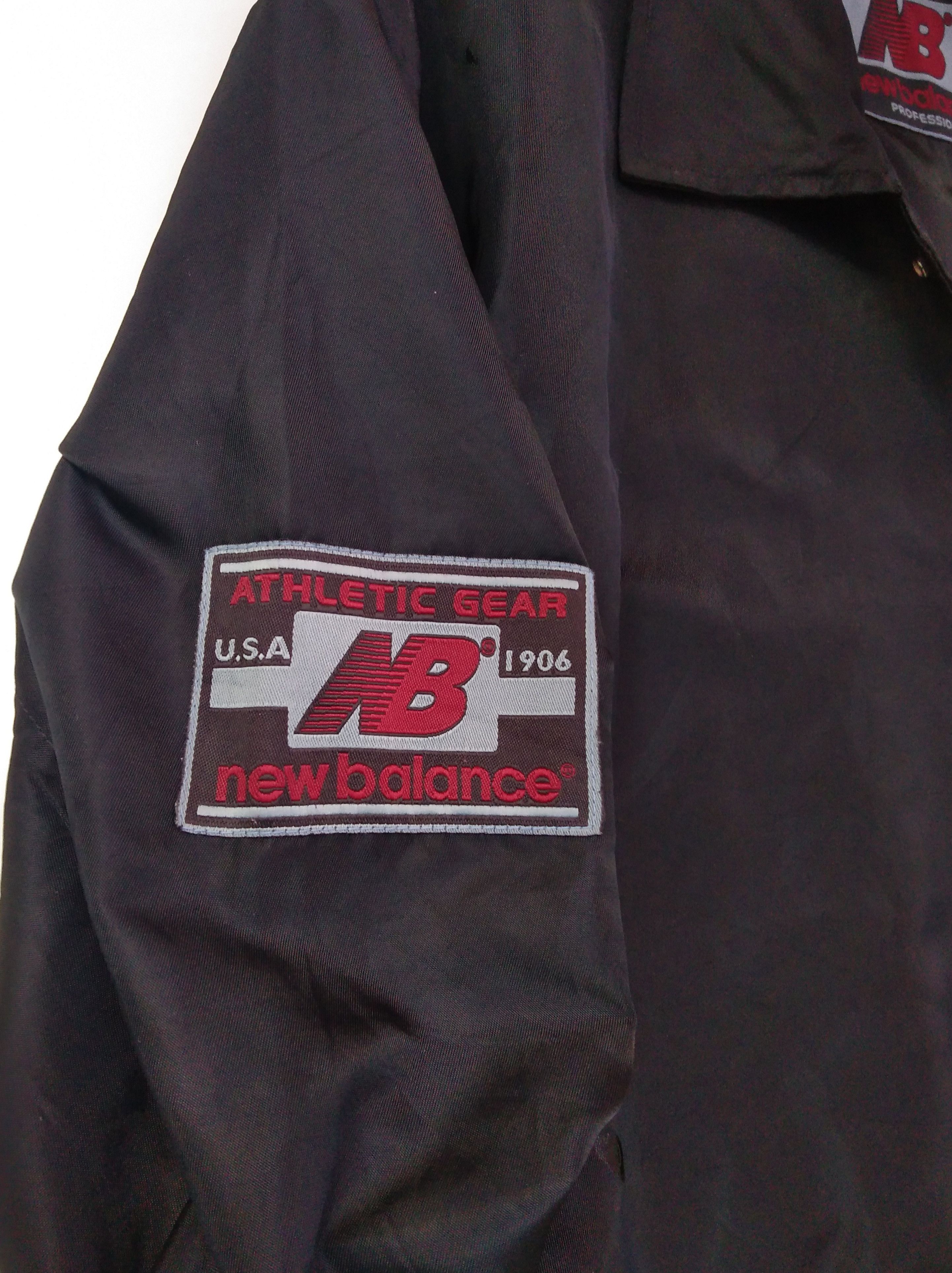 New Balance × Vintage VINTAGE NEW BALANCE MEN'S LIGHTLAYERS JACKET Size US L / EU 52-54 / 3 - 7 Thumbnail