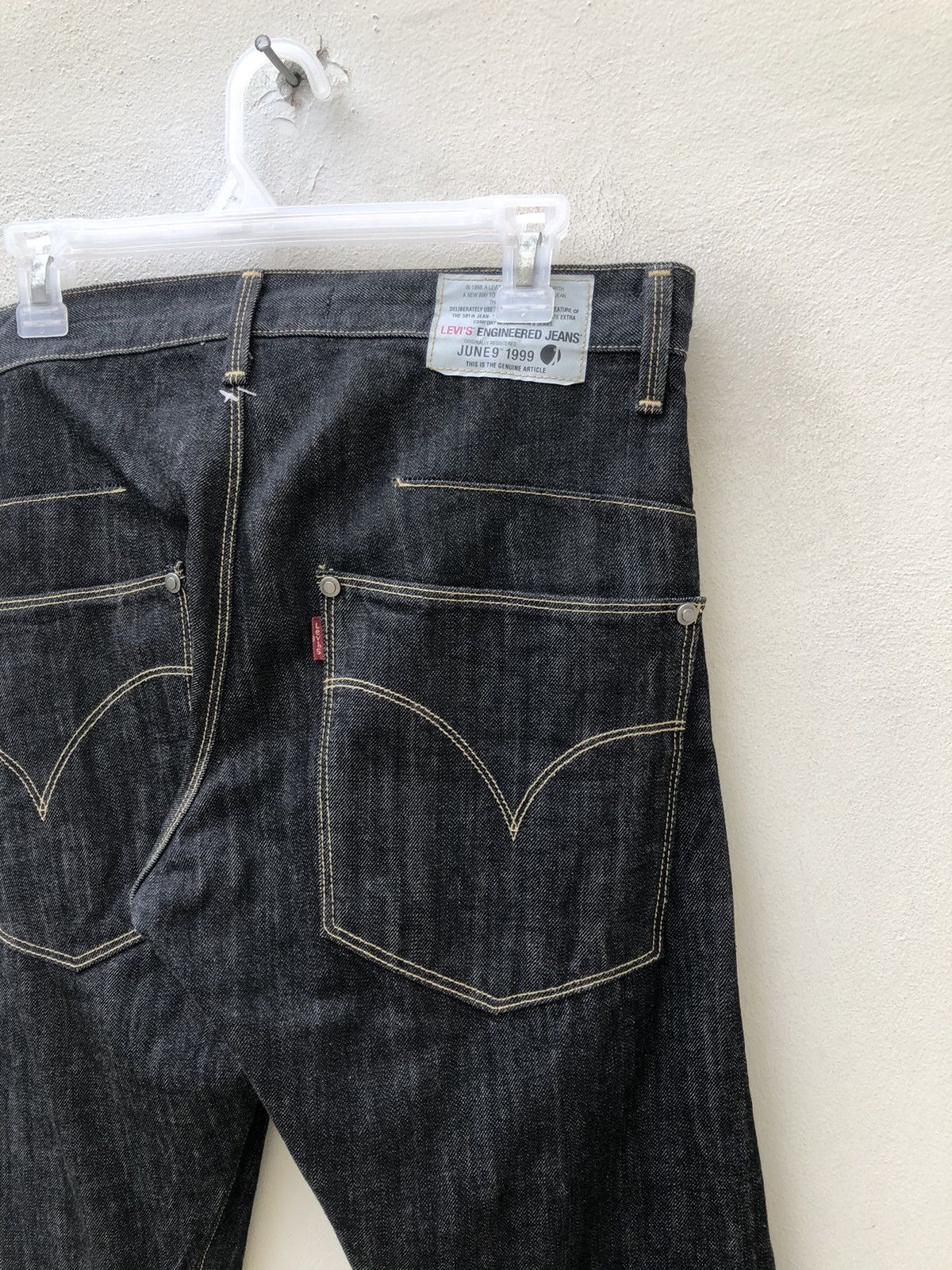 Levi's Vintage Y2K 2003 Levi’s Engineered Jeans Flare Denim Size US 31 - 20 Thumbnail