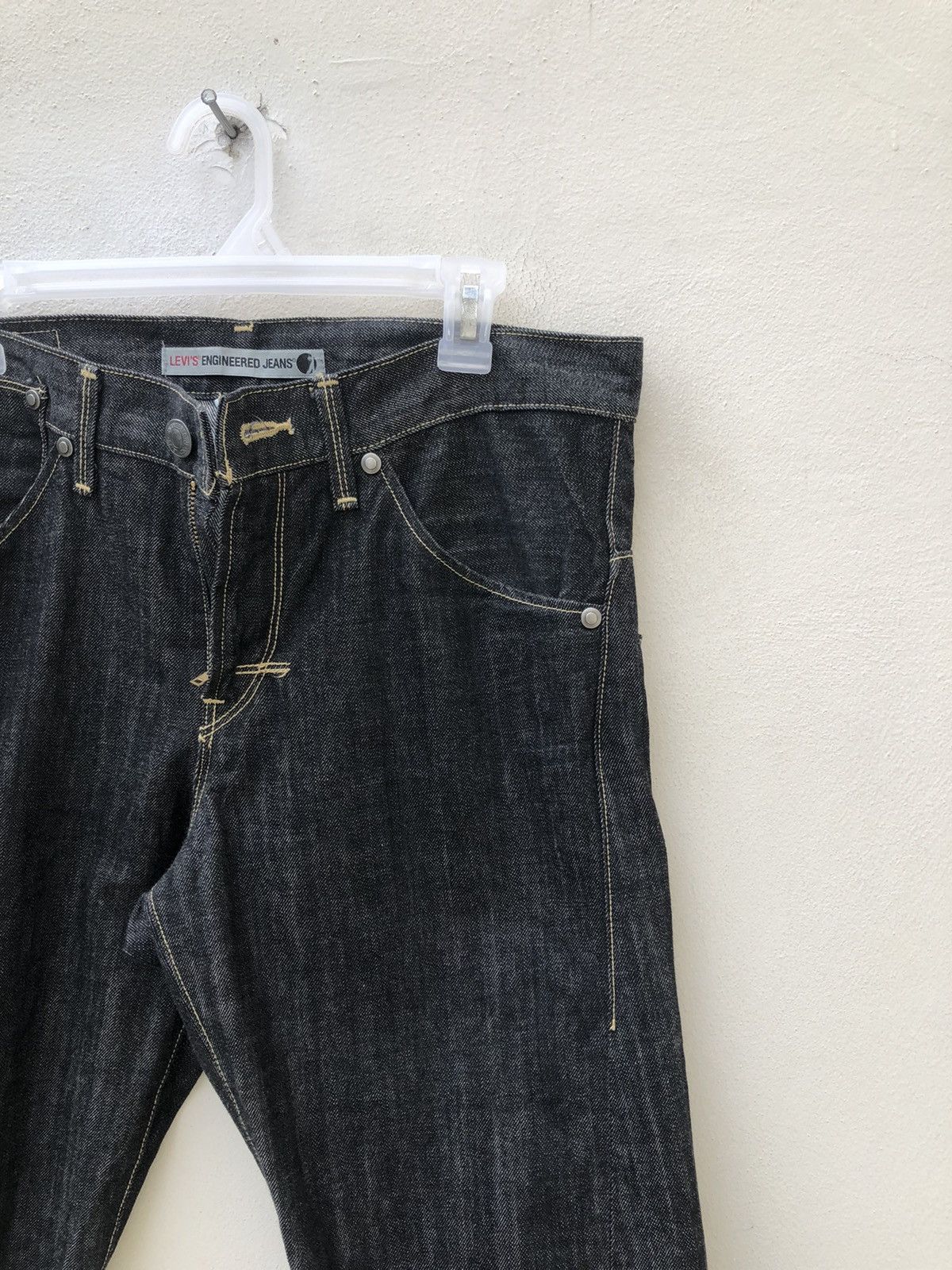 Levi's Vintage Y2K 2003 Levi’s Engineered Jeans Flare Denim Size US 31 - 13 Thumbnail