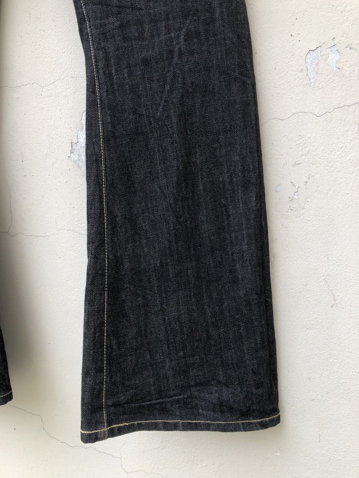 Levi's Vintage Y2K 2003 Levi’s Engineered Jeans Flare Denim Size US 31 - 23 Thumbnail
