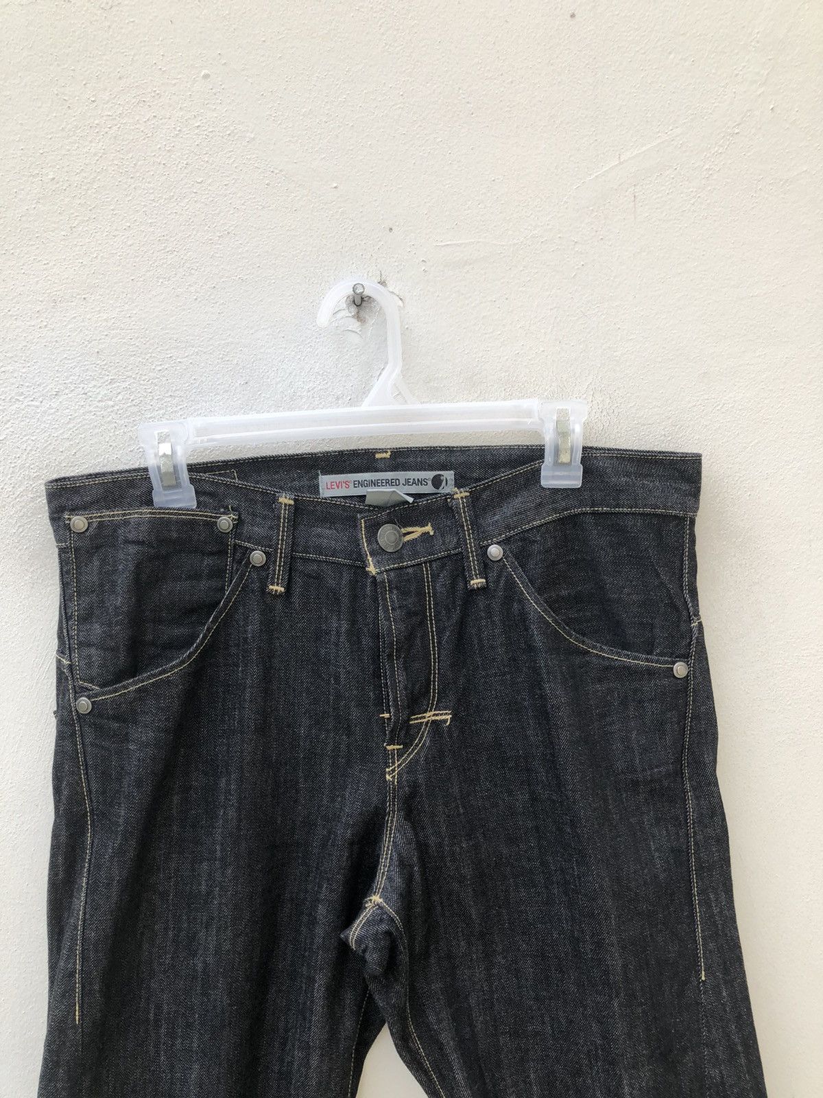 Levi's Vintage Y2K 2003 Levi’s Engineered Jeans Flare Denim Size US 31 - 7 Thumbnail