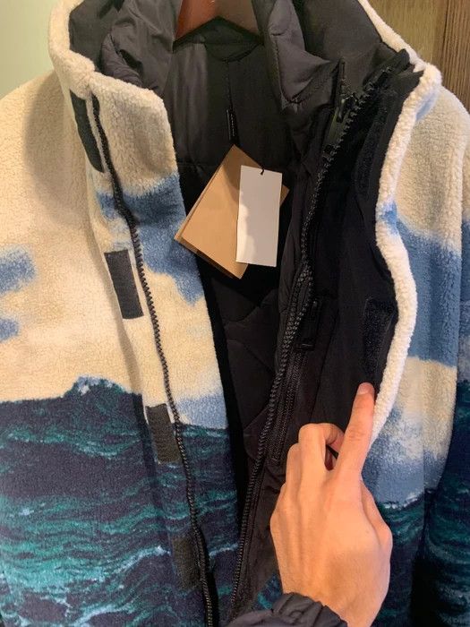 Burberry Burberry Sea Print Fleece Jacket with Detachable Warmer Size US M / EU 48-50 / 2 - 10 Thumbnail